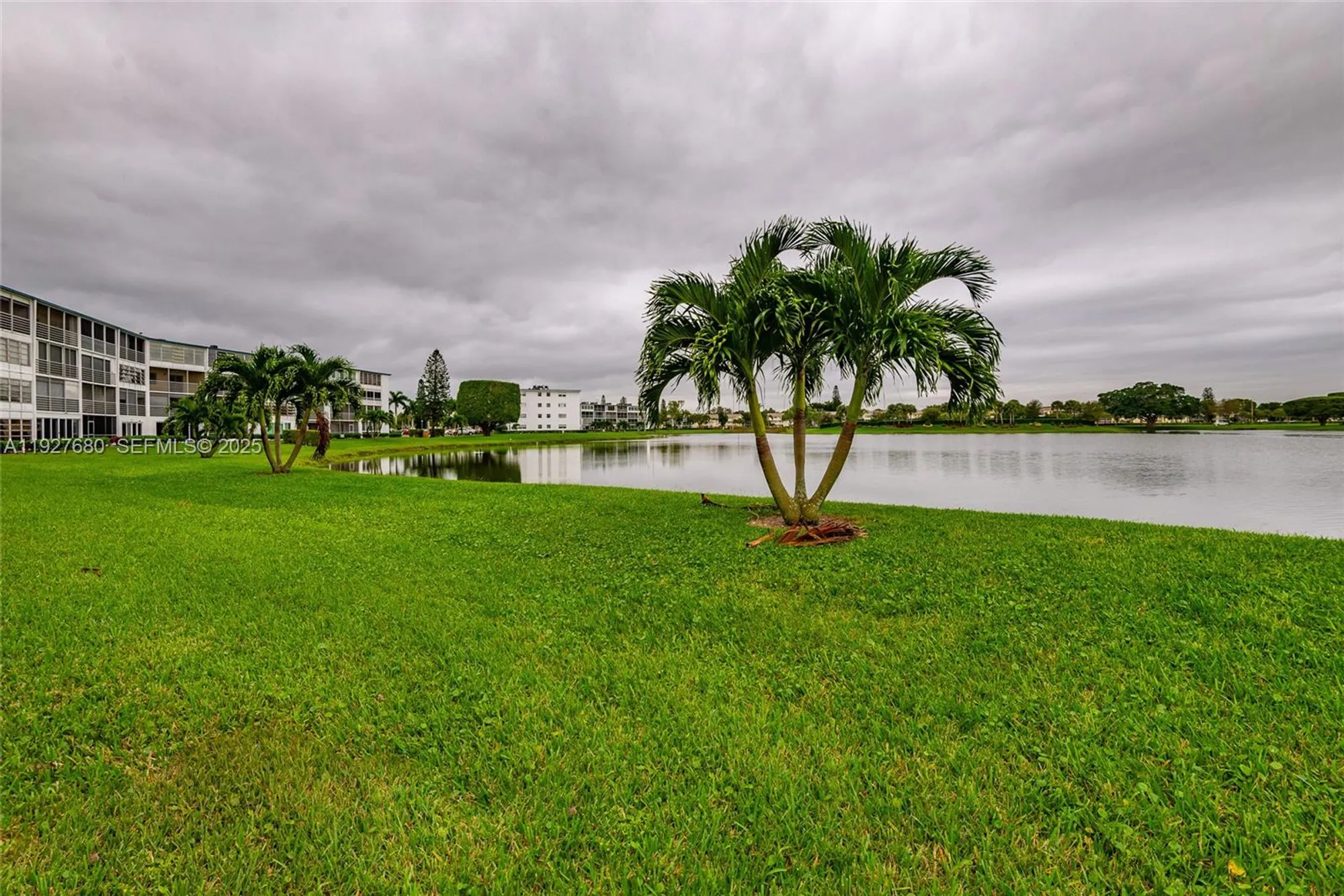 Property Slideshow image 29 of 34 | 1061 exeter d, Boca Raton, FL, 33434