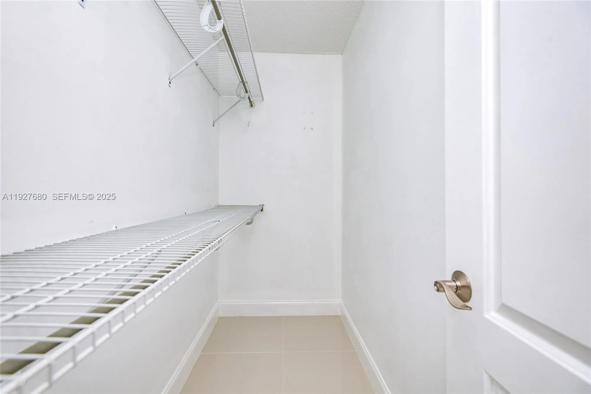 Property Slideshow image 21 of 34 | 1061 exeter d, Boca Raton, FL, 33434