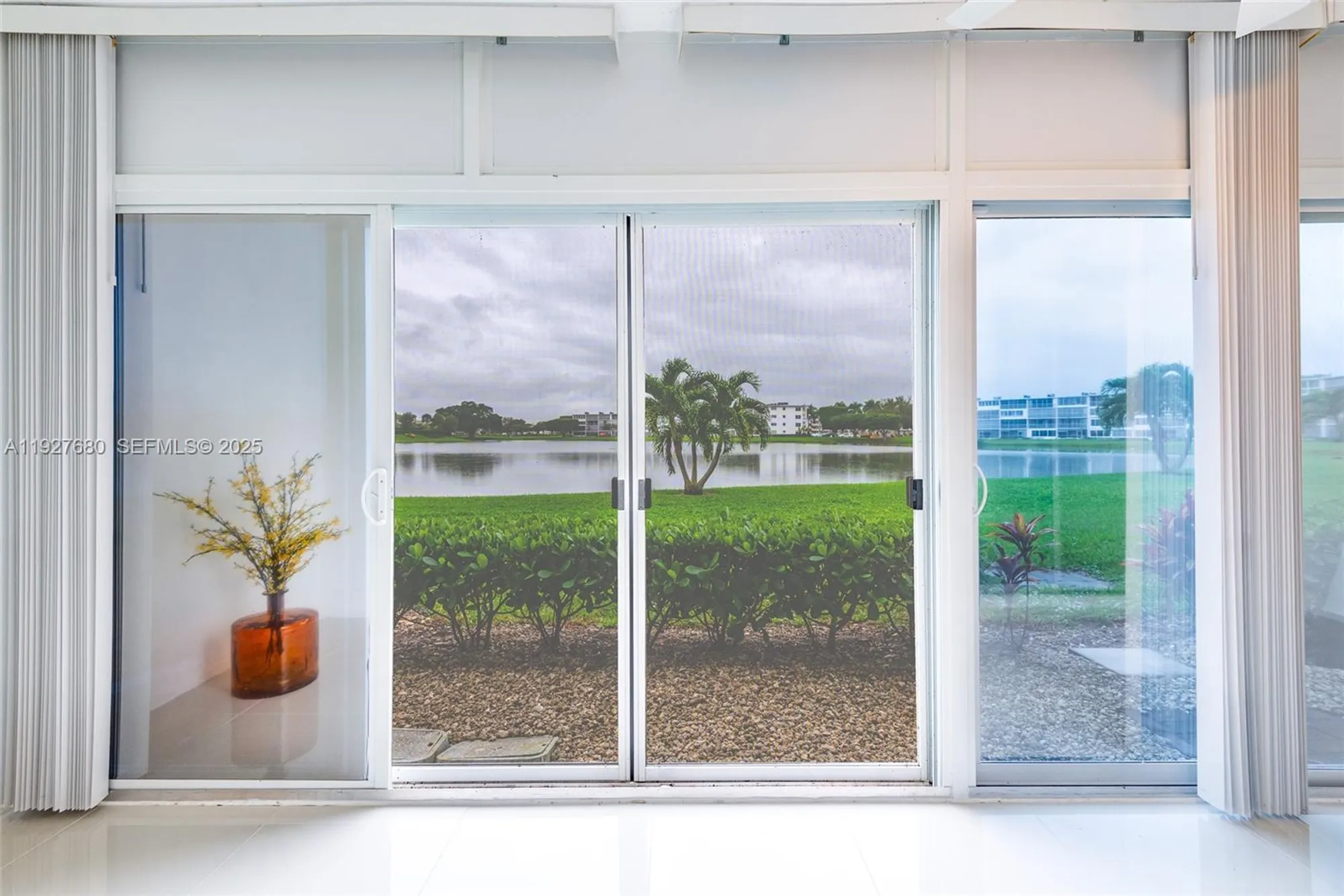 Property Slideshow image 23 of 34 | 1061 exeter d, Boca Raton, FL, 33434