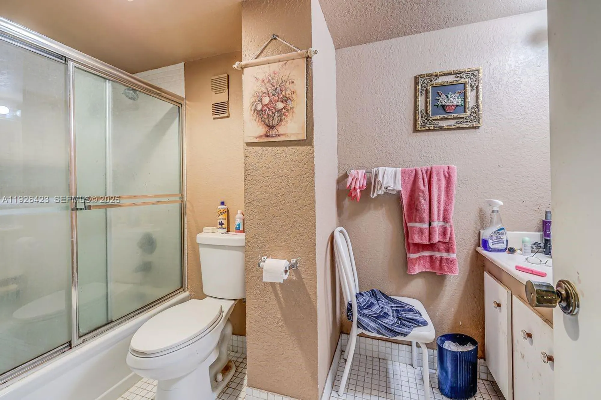 Property Slideshow image 26 of 41 | 1100 saint charles pl 310, Pembroke Pines, FL, 33026
