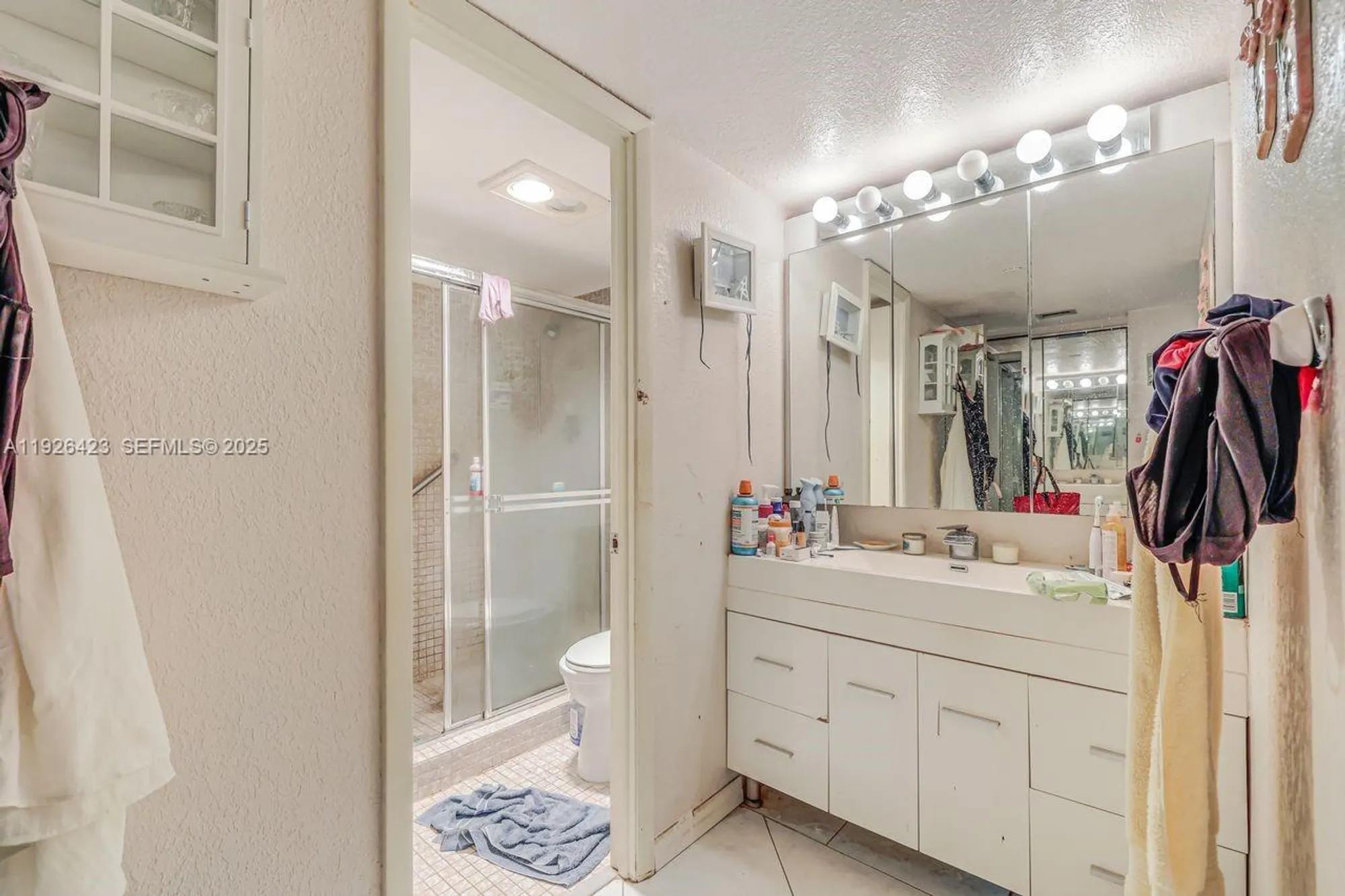 Property Slideshow image 28 of 41 | 1100 saint charles pl 310, Pembroke Pines, FL, 33026