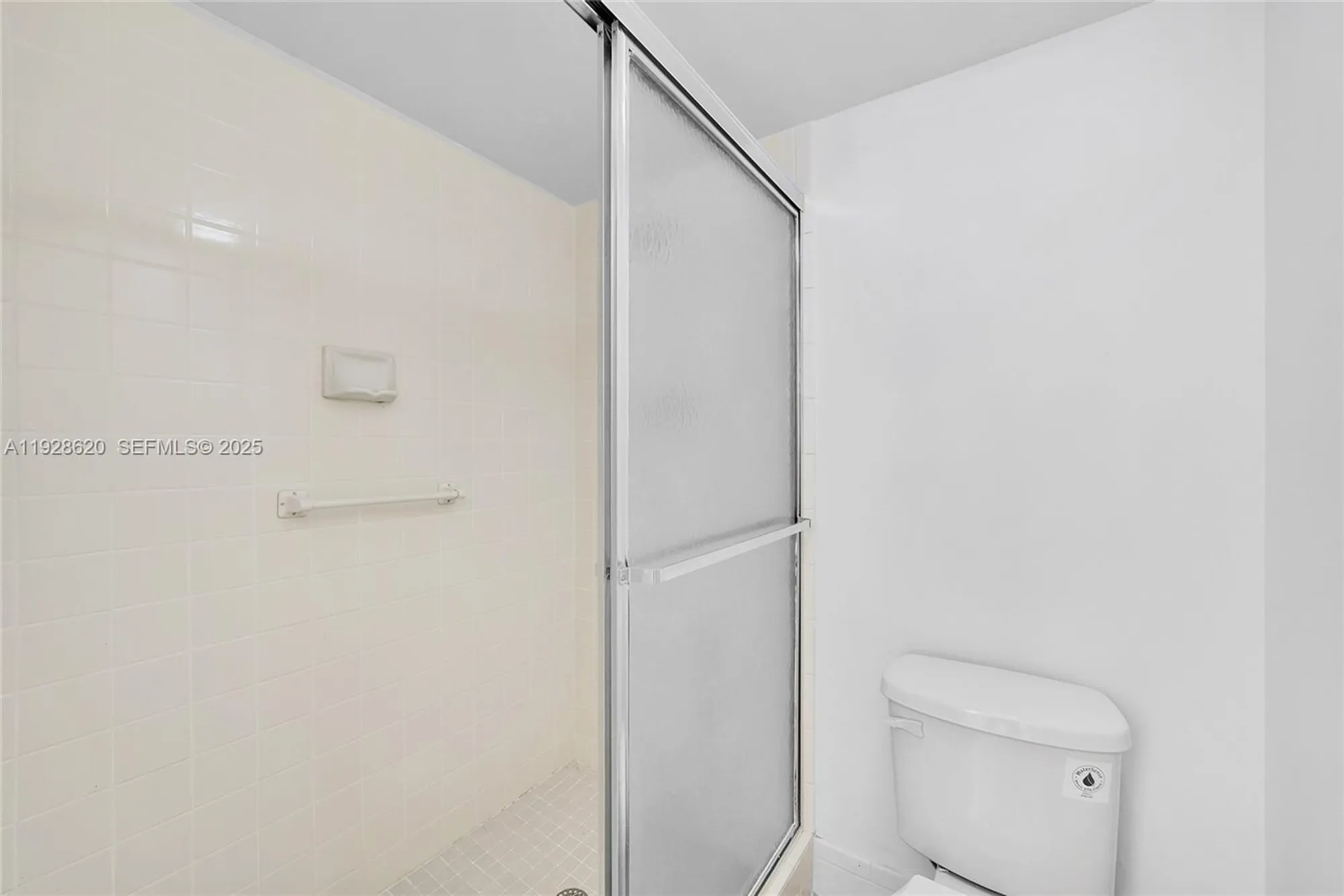 Property Slideshow image 23 of 28 | 1200 sw 124th ter 207o, Pembroke Pines, FL, 33027