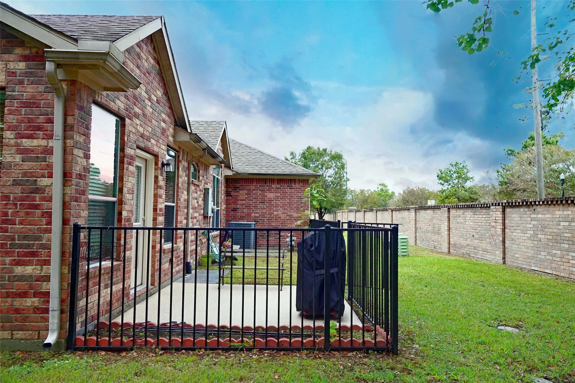 Property Slideshow image 30 of 33 | 14106 commons cove ct, Humble, TX, 77396