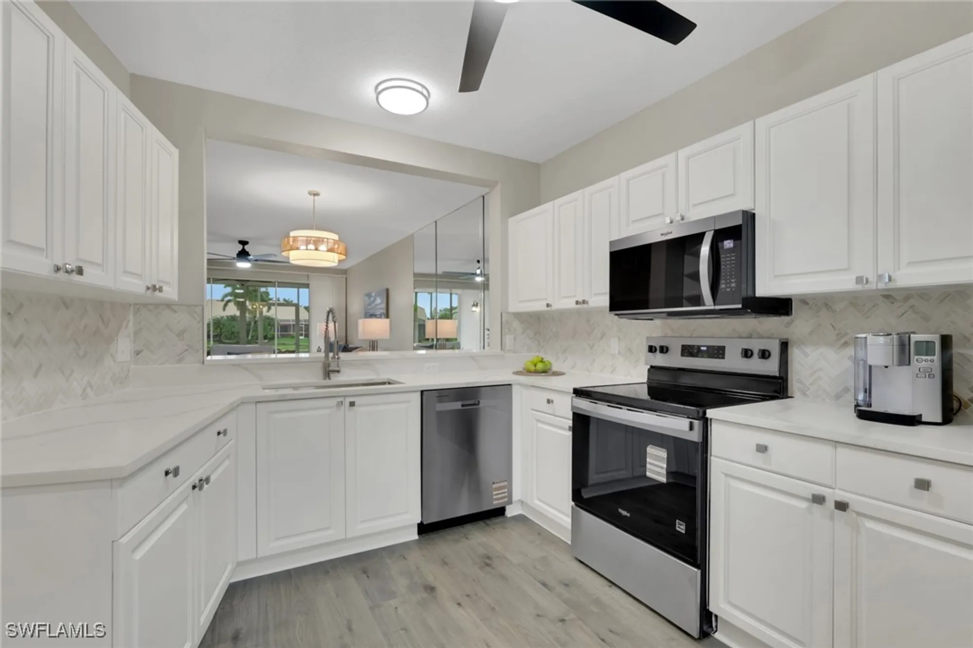 Property Slideshow image 7 of 39 | 9035 michael cir unit 5, Naples, FL, 34113