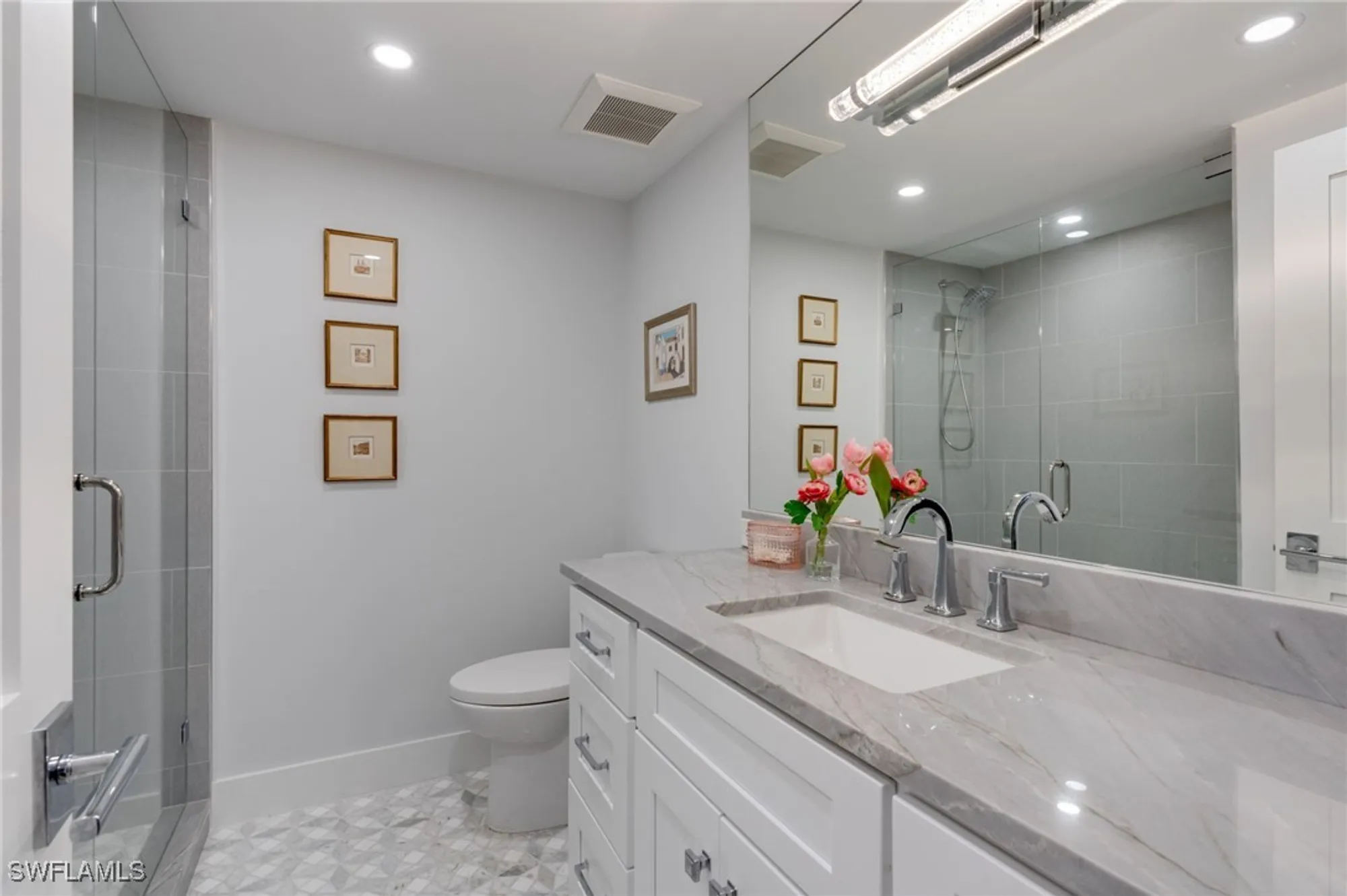 Property Slideshow image 15 of 29 | 3400 gulf shore blvd b2, Naples, FL, 34103