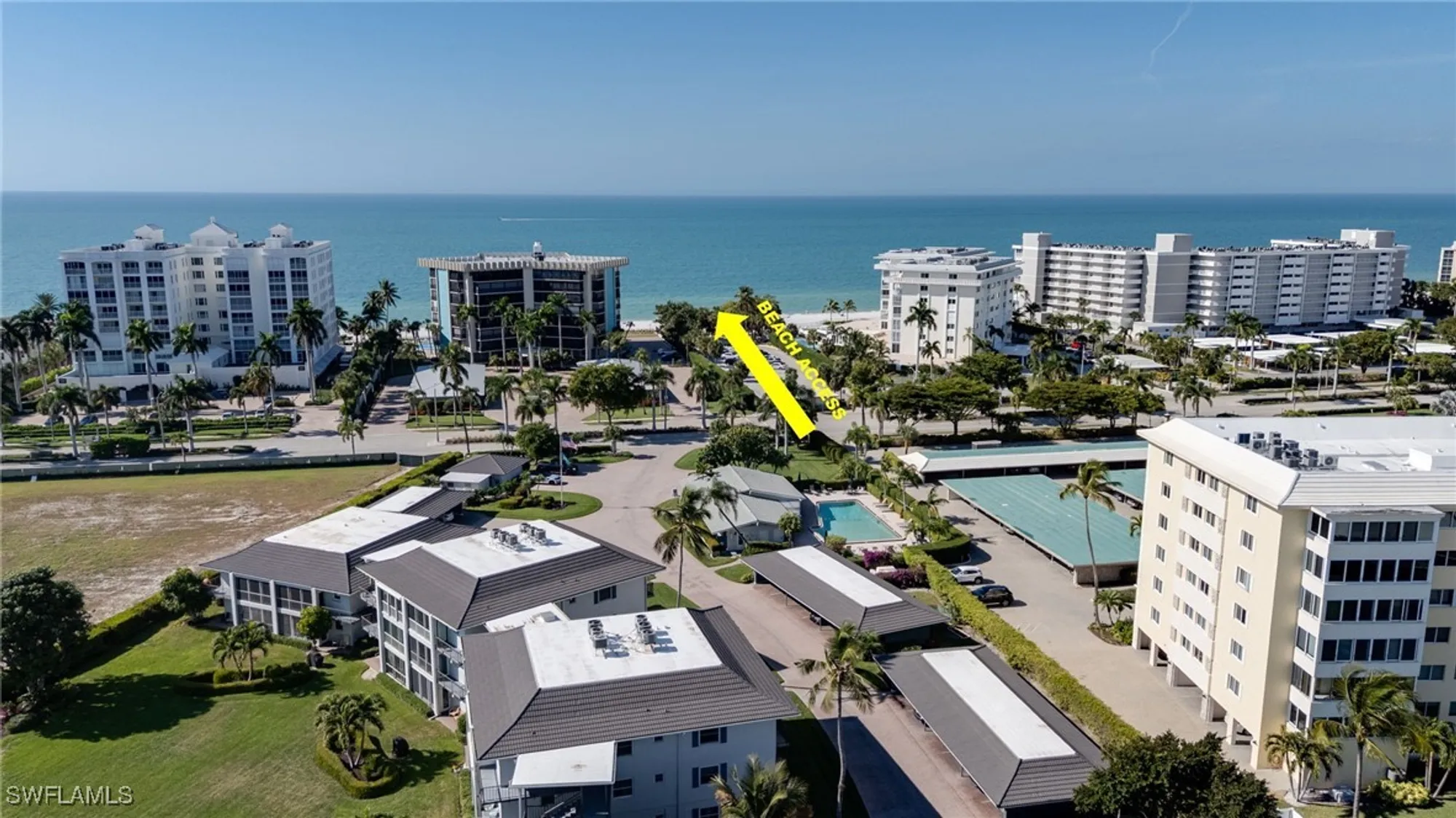 Property Slideshow image 12 of 29 | 3400 gulf shore blvd b2, Naples, FL, 34103