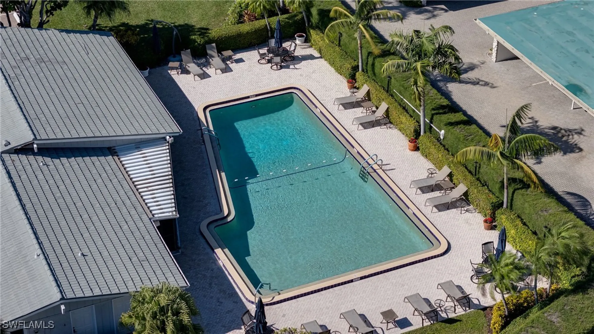 Property Slideshow image 26 of 29 | 3400 gulf shore blvd b2, Naples, FL, 34103