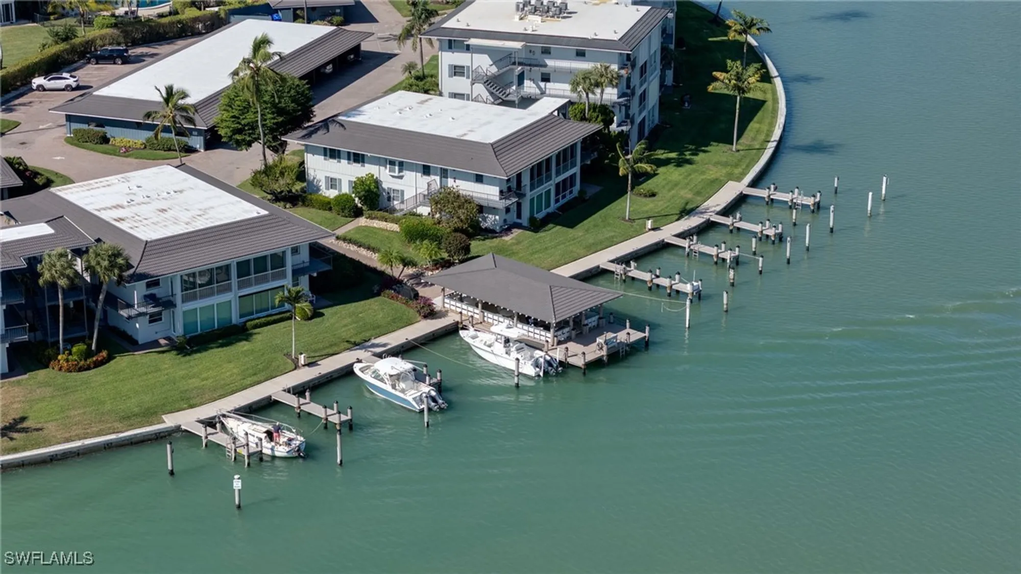 Property Slideshow image 29 of 29 | 3400 gulf shore blvd b2, Naples, FL, 34103