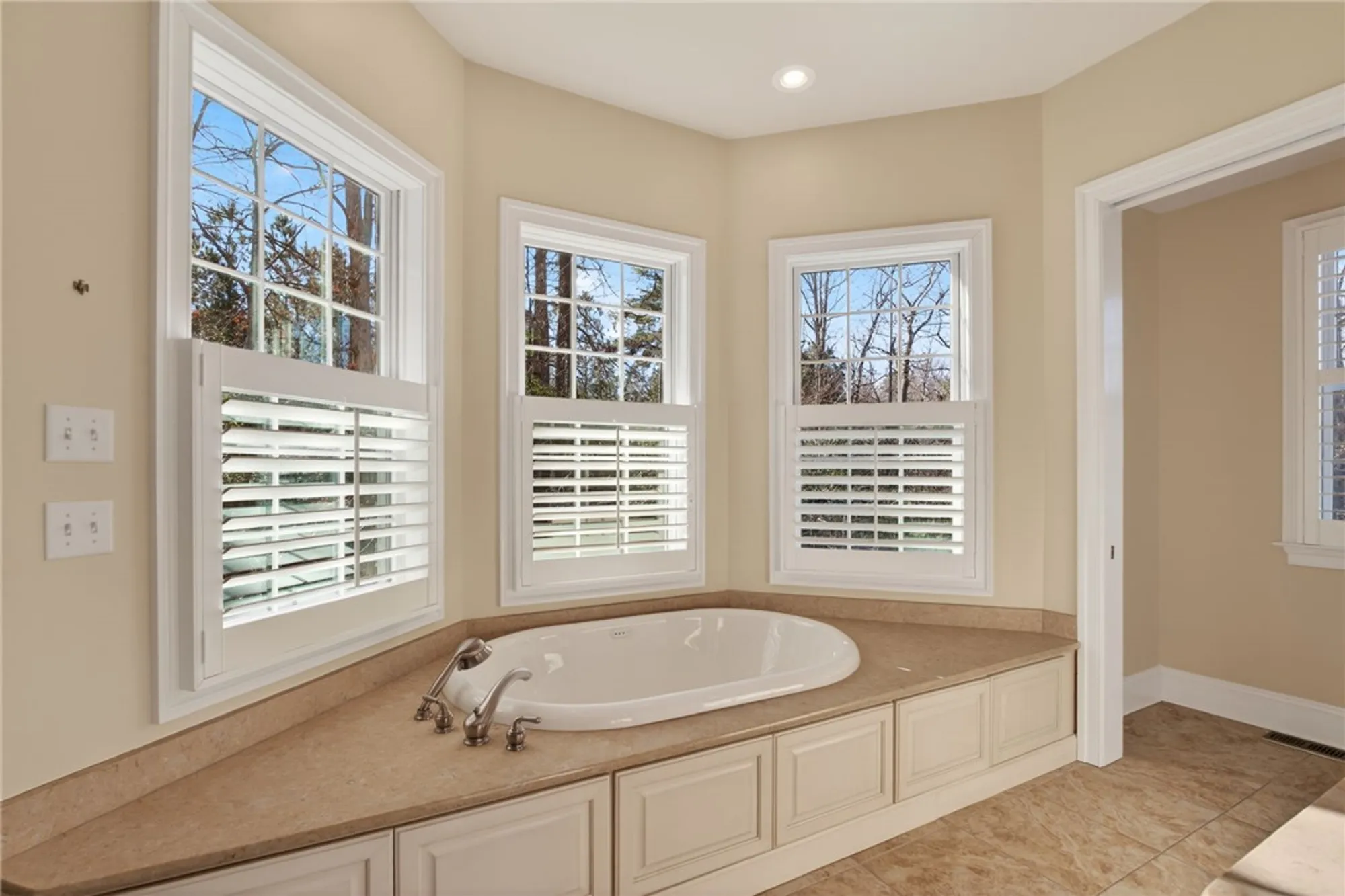 Property Slideshow image 24 of 50 | 173 southport, Williamsburg, VA, 23188