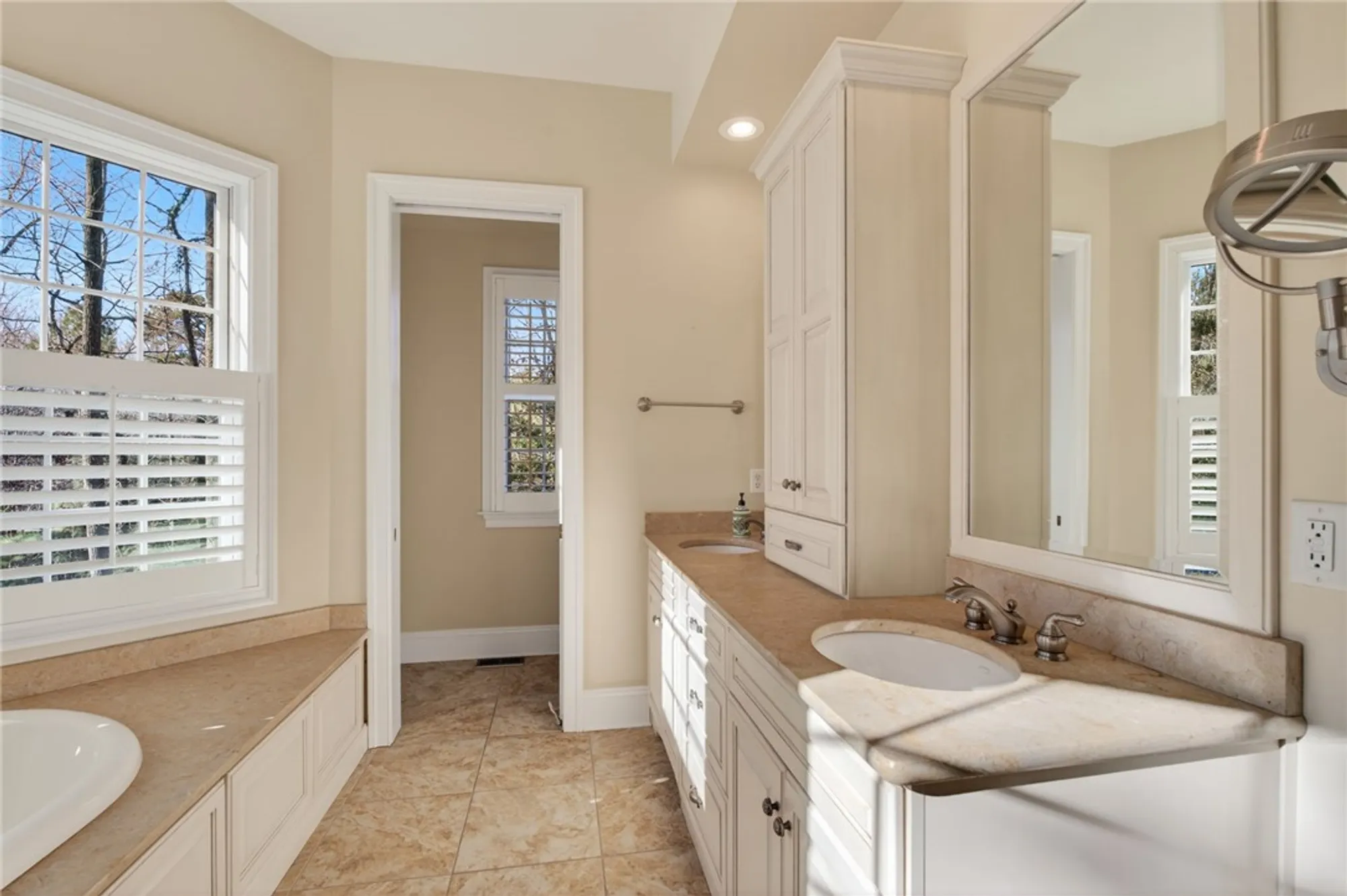 Property Slideshow image 25 of 50 | 173 southport, Williamsburg, VA, 23188