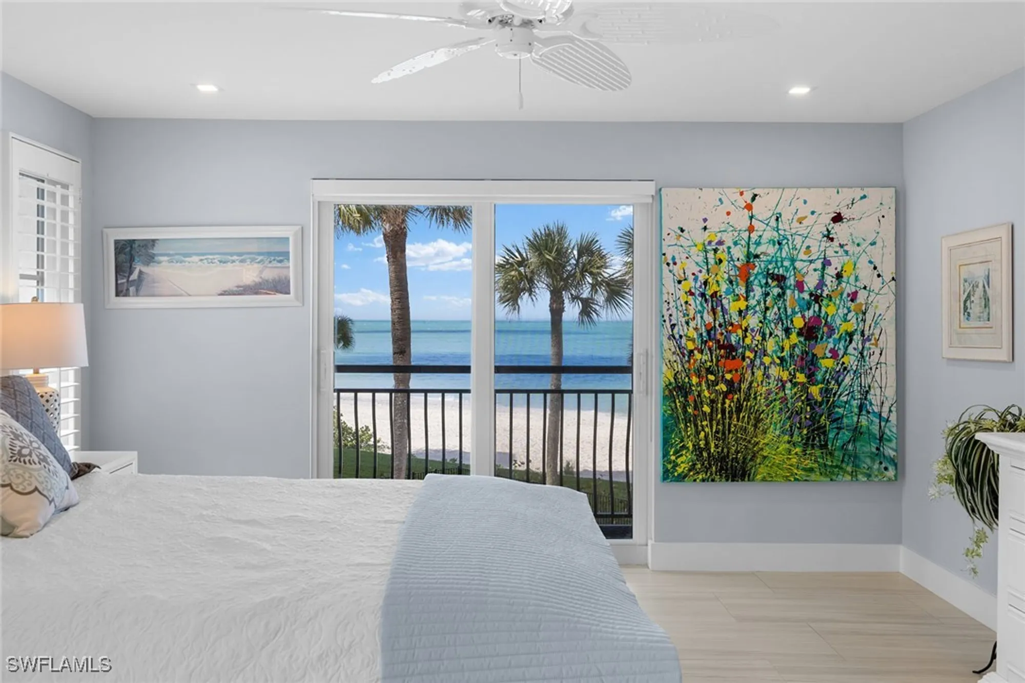 Property Slideshow image 15 of 34 | 3333 gulf shore blvd 4, Naples, FL, 34103