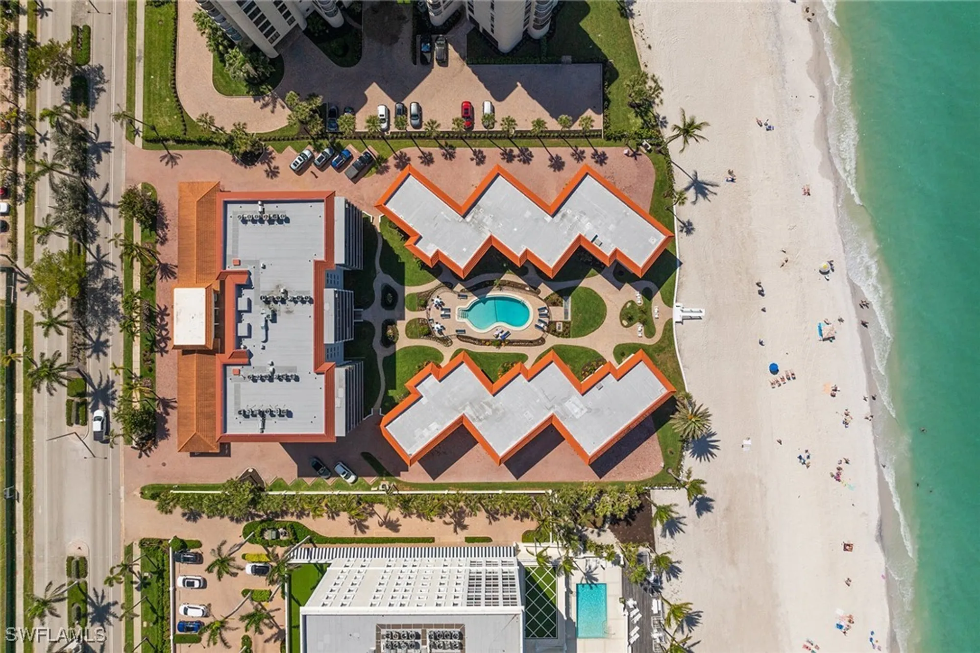 Property Slideshow image 31 of 34 | 3333 gulf shore blvd 4, Naples, FL, 34103