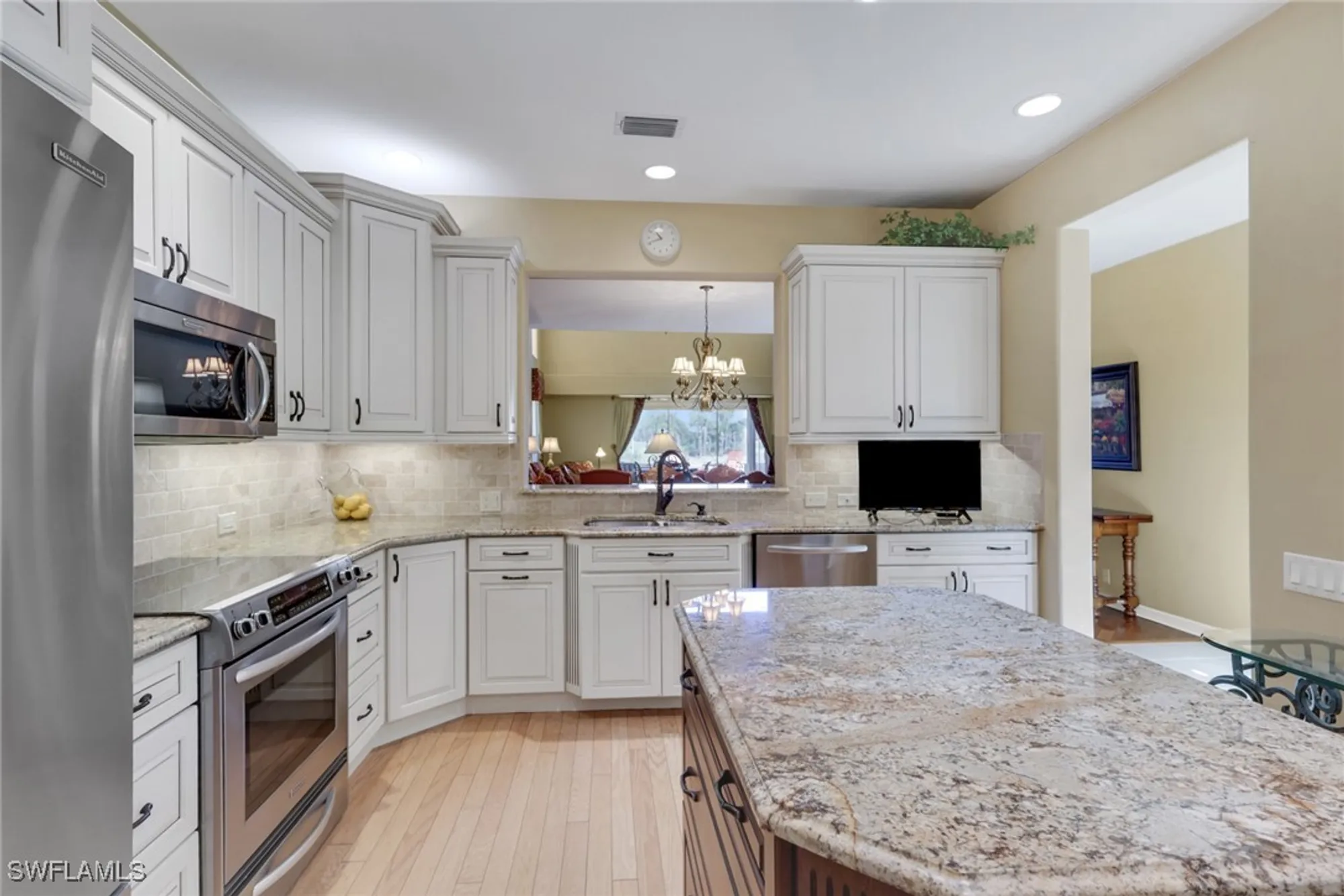 Property Slideshow image 14 of 37 | 483 palo verde dr, Naples, FL, 34119