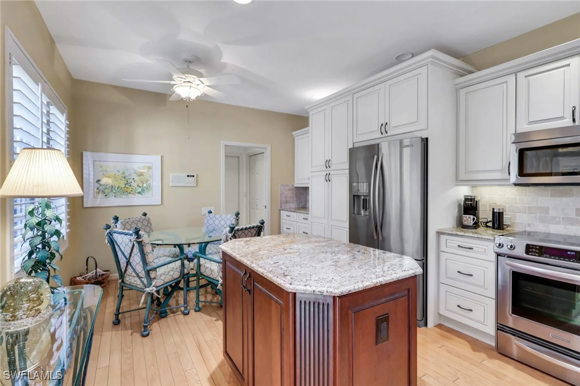 Property Slideshow image 15 of 37 | 483 palo verde dr, Naples, FL, 34119