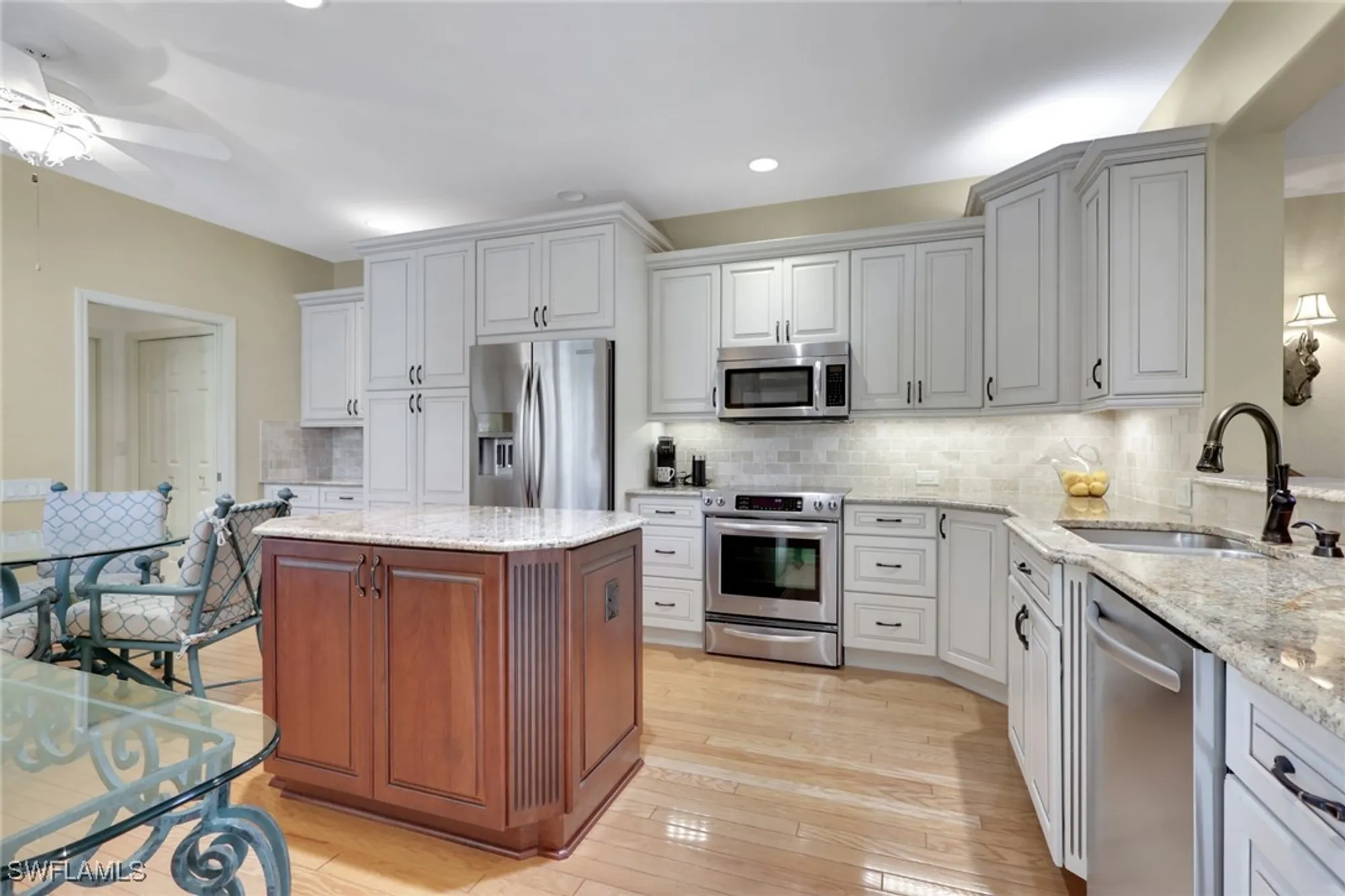 Property Slideshow image 13 of 37 | 483 palo verde dr, Naples, FL, 34119