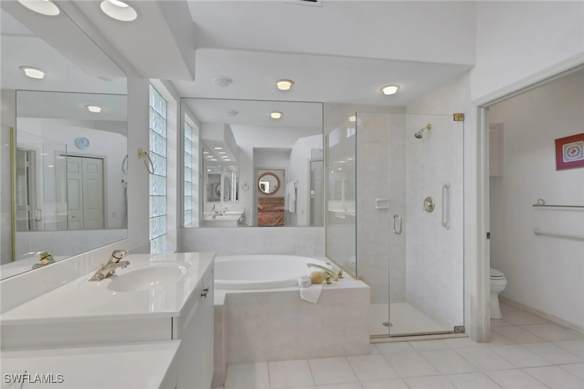 Property Slideshow image 21 of 37 | 483 palo verde dr, Naples, FL, 34119