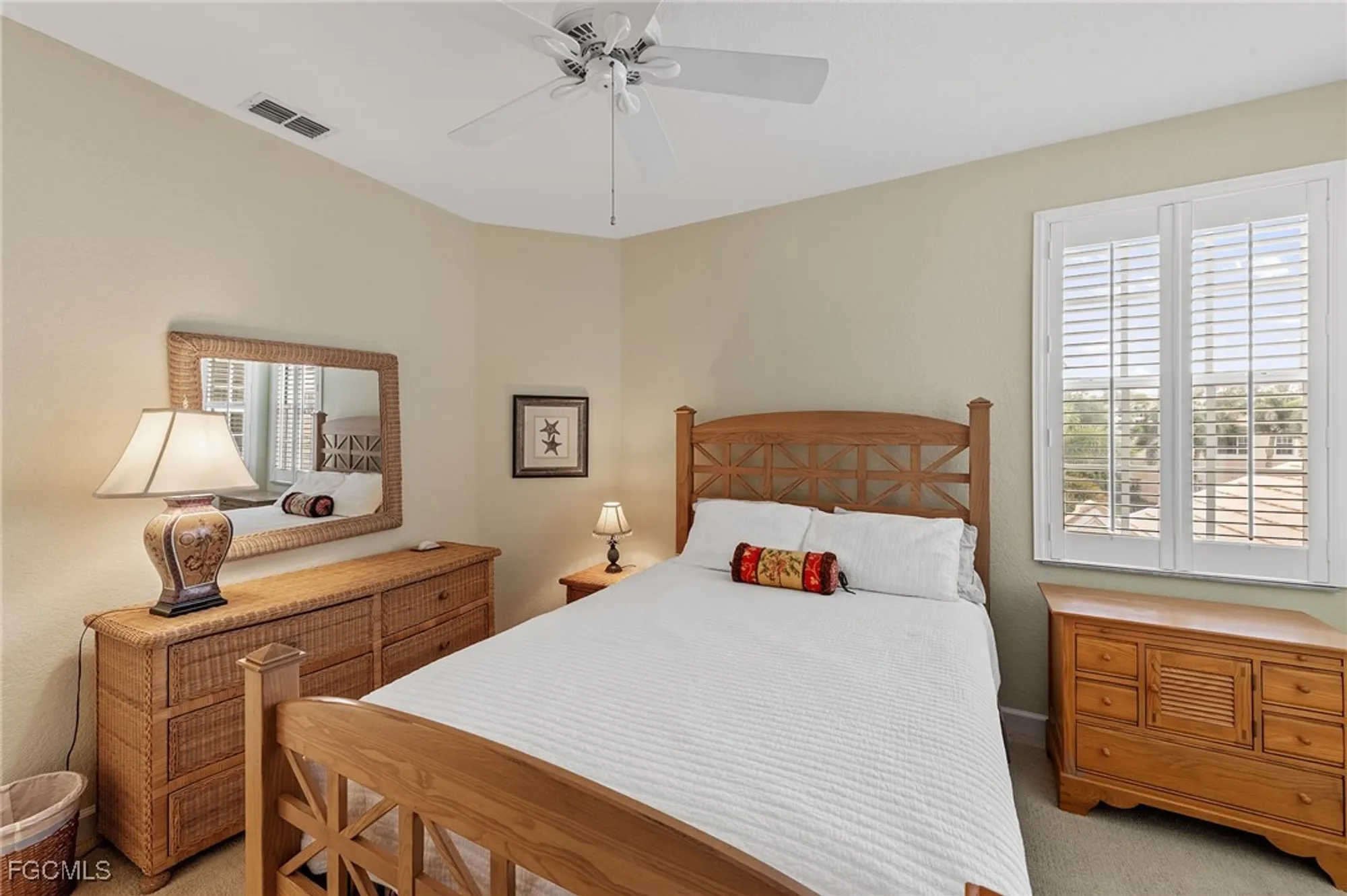 Property Slideshow image 19 of 49 | 25140 goldcrest dr 622, Bonita Springs, FL, 34134