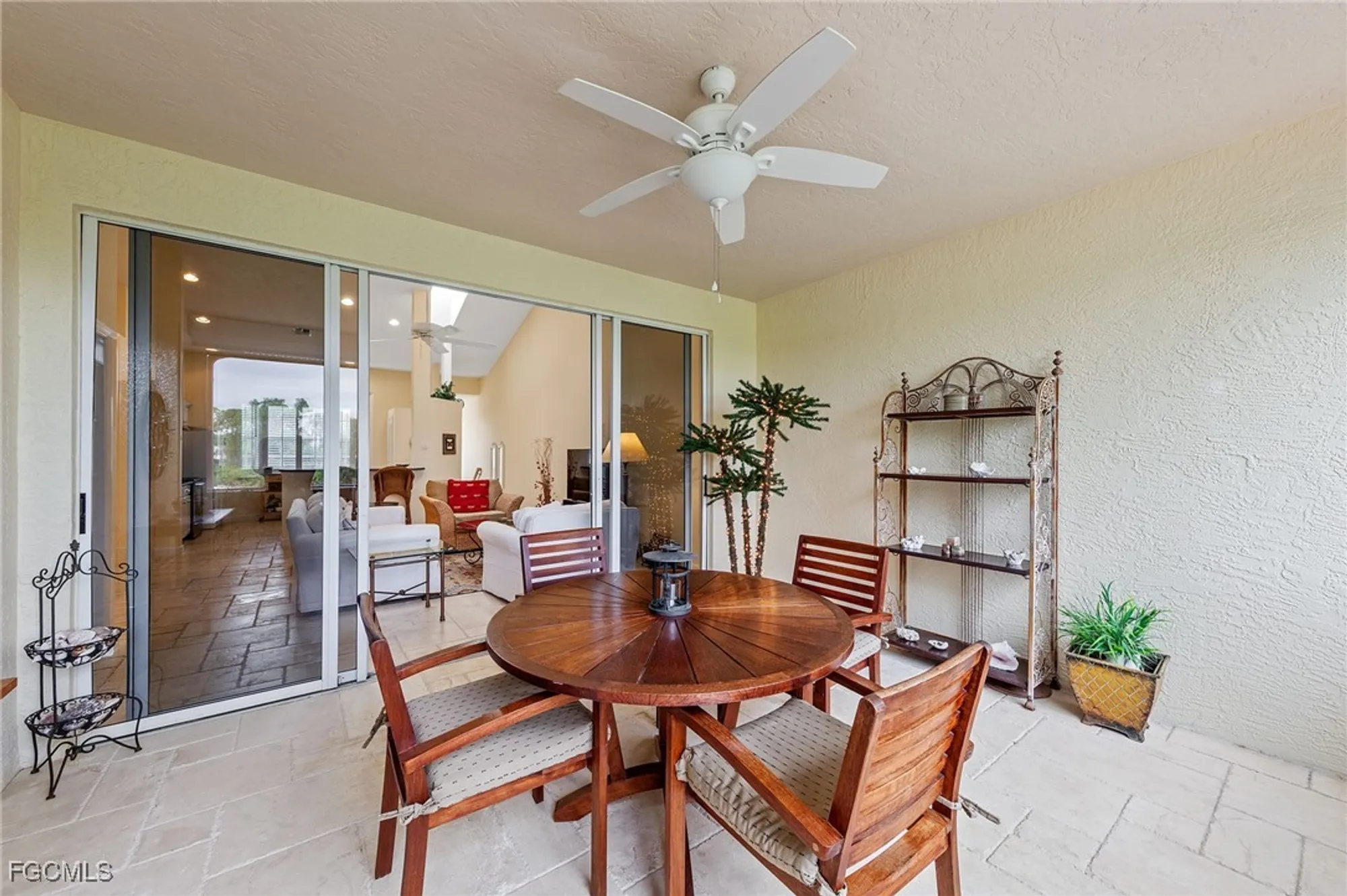 Property Slideshow image 31 of 49 | 25140 goldcrest dr 622, Bonita Springs, FL, 34134