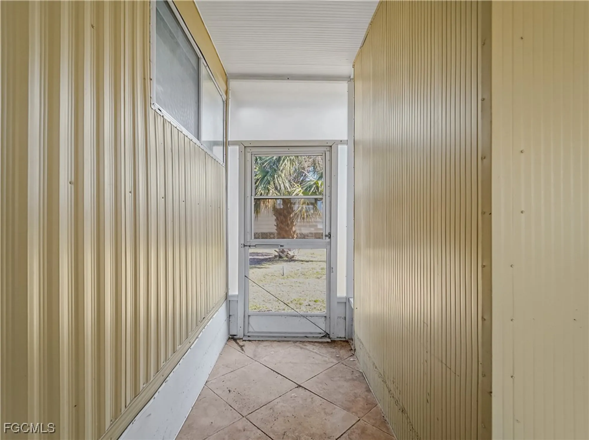 Property Slideshow image 15 of 28 | 14518 battery bnd, North Fort Myers, FL, 33917