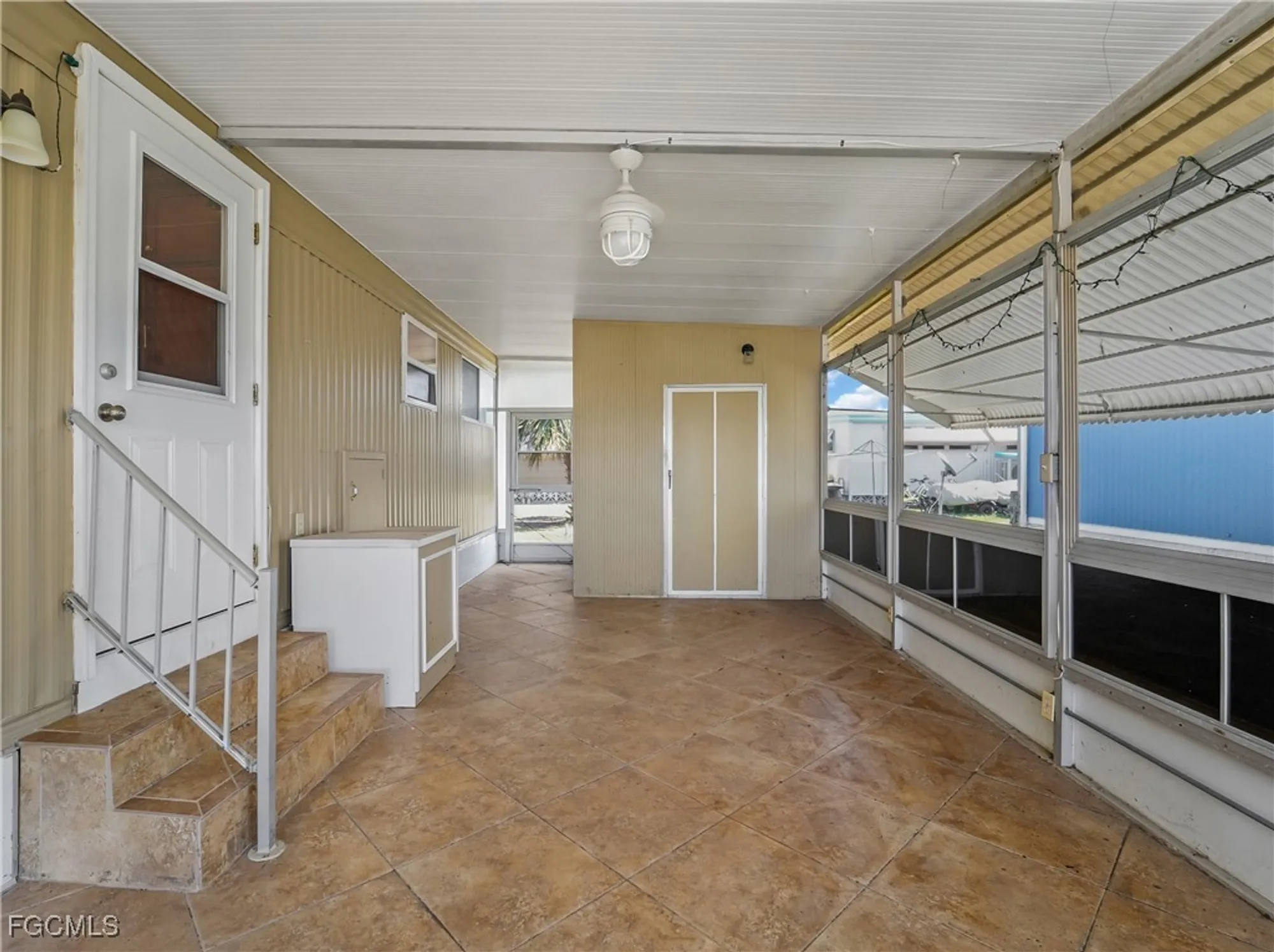 Property Slideshow image 10 of 28 | 14518 battery bnd, North Fort Myers, FL, 33917