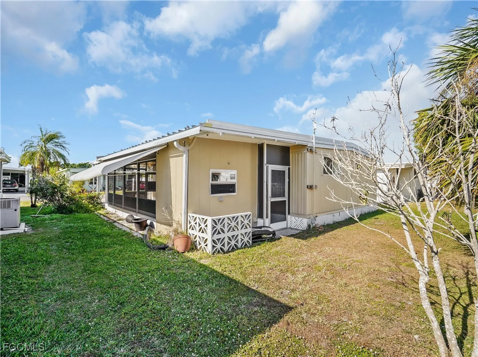 Property Slideshow image 27 of 28 | 14518 battery bnd, North Fort Myers, FL, 33917