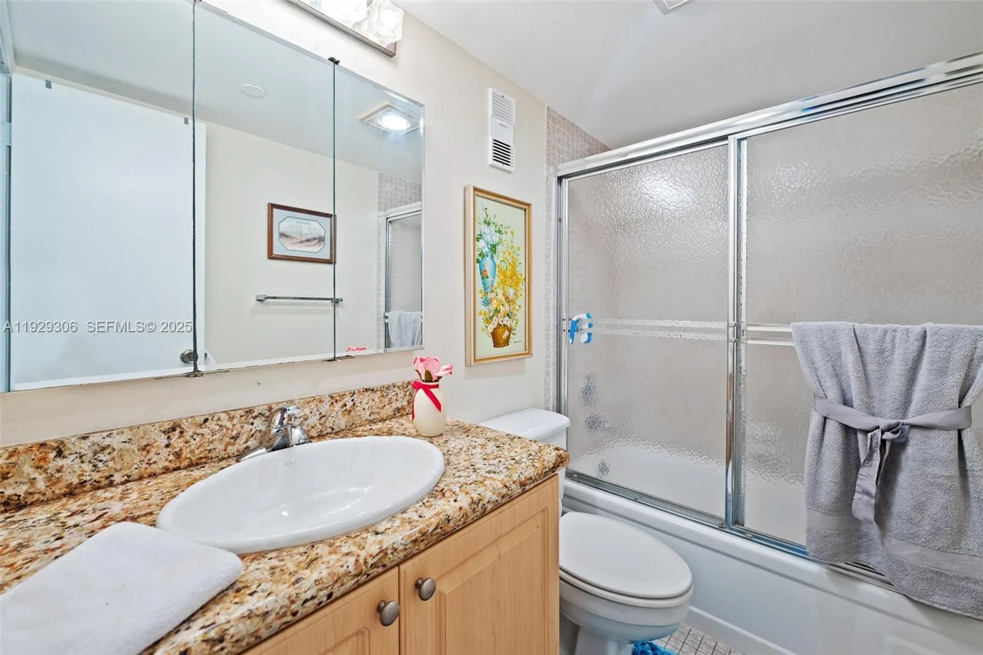 Property Slideshow image 25 of 27 | 900 saint charles pl 419, Pembroke Pines, FL, 33026