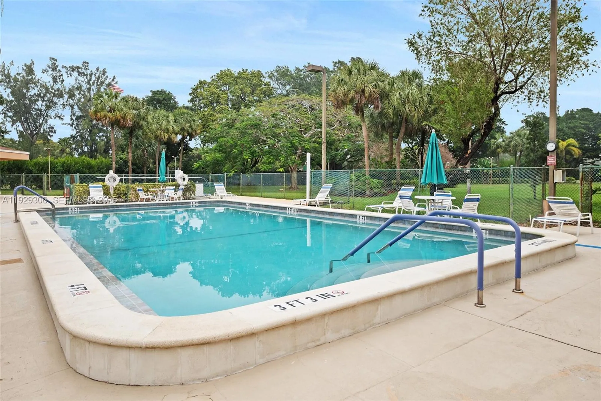 Property Slideshow image 26 of 27 | 900 saint charles pl 419, Pembroke Pines, FL, 33026