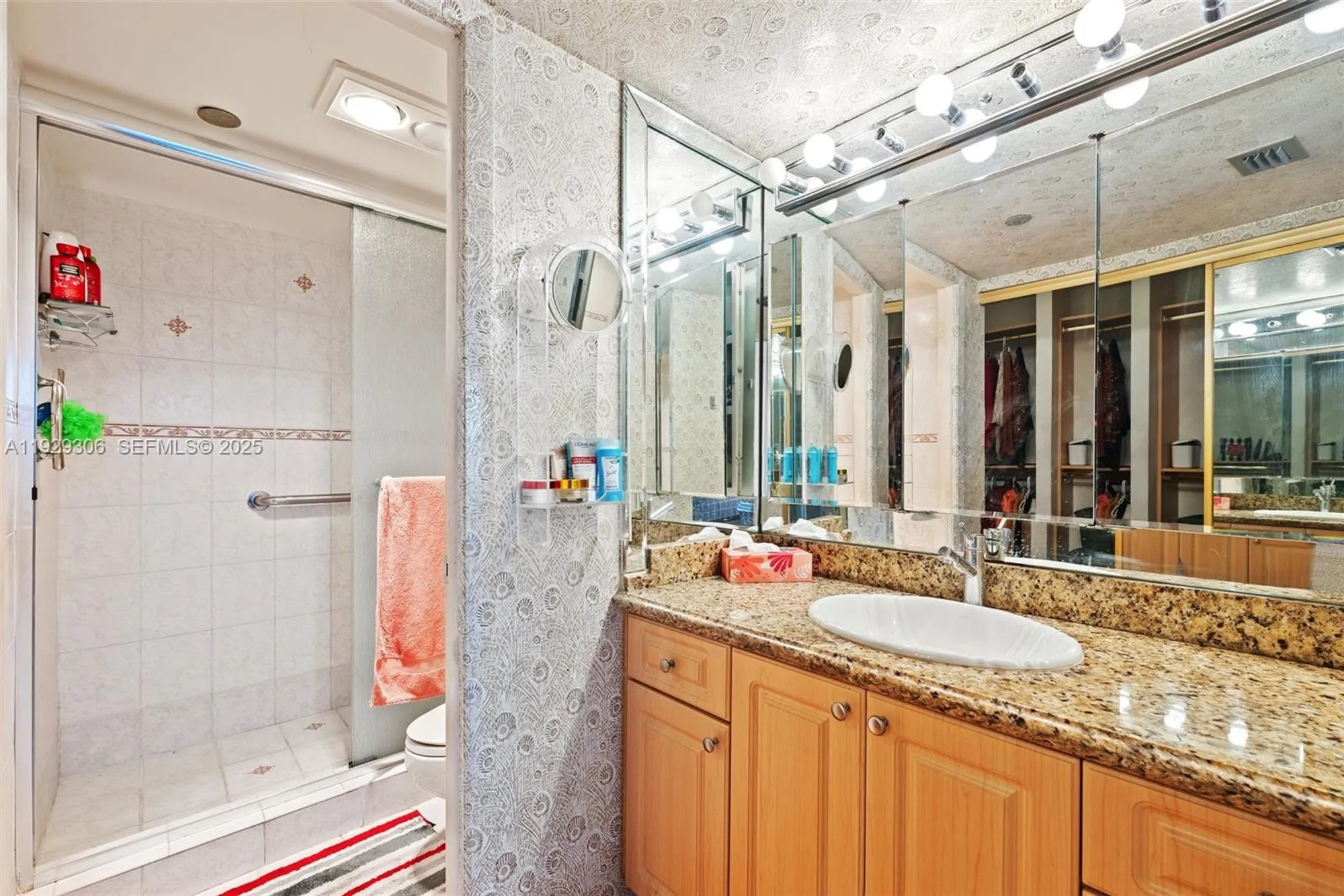 Property Slideshow image 20 of 27 | 900 saint charles pl 419, Pembroke Pines, FL, 33026