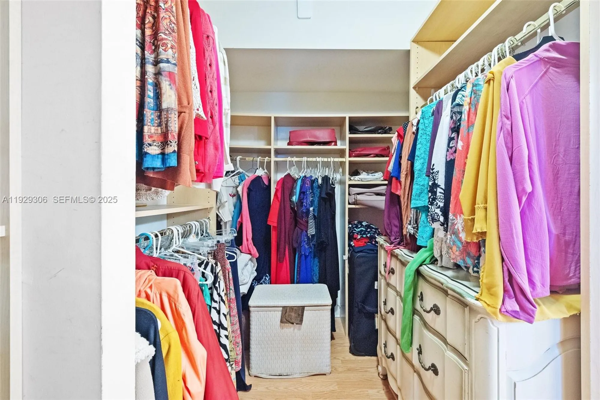 Property Slideshow image 22 of 27 | 900 saint charles pl 419, Pembroke Pines, FL, 33026