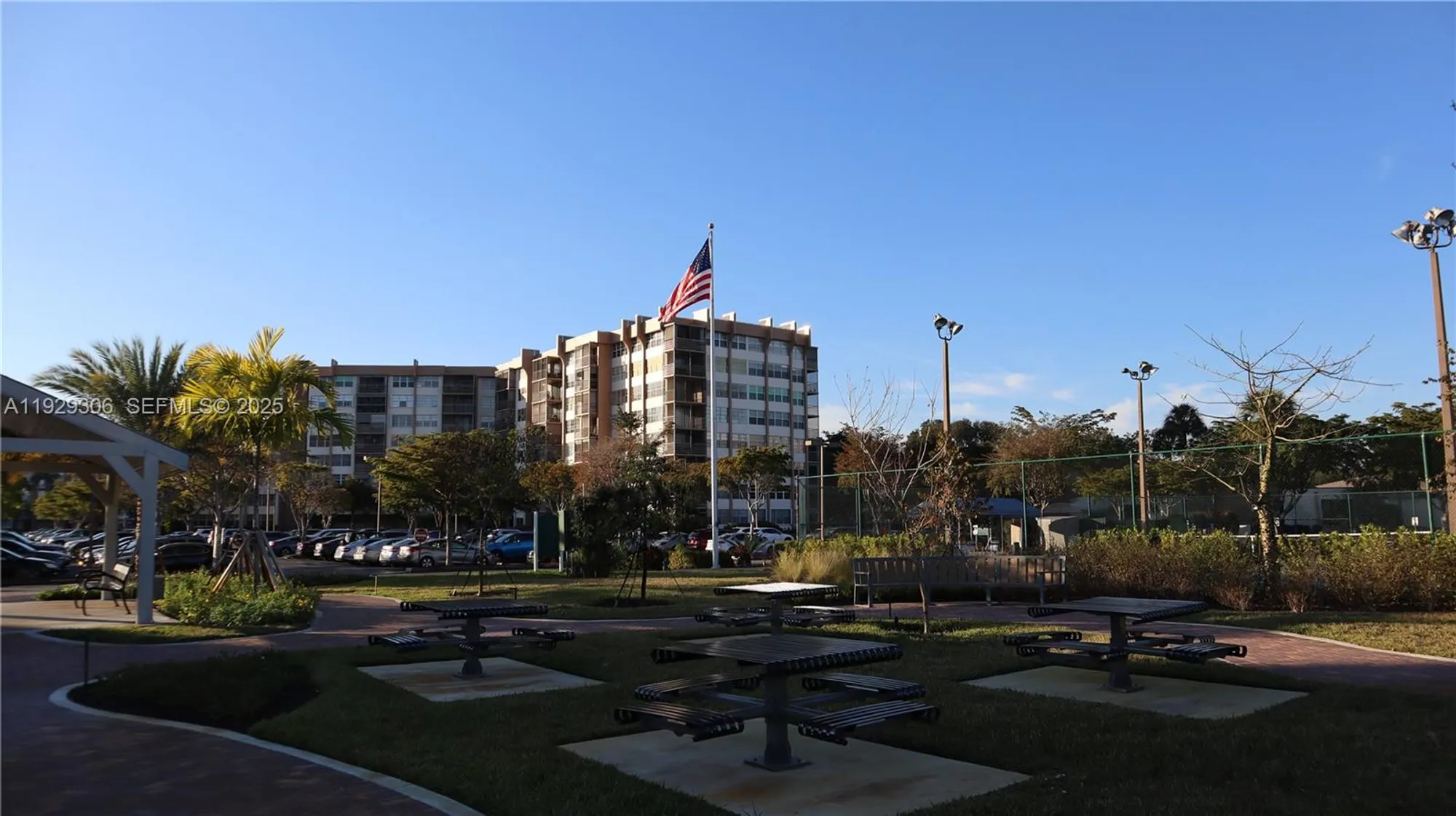 Property Slideshow image 3 of 27 | 900 saint charles pl 419, Pembroke Pines, FL, 33026