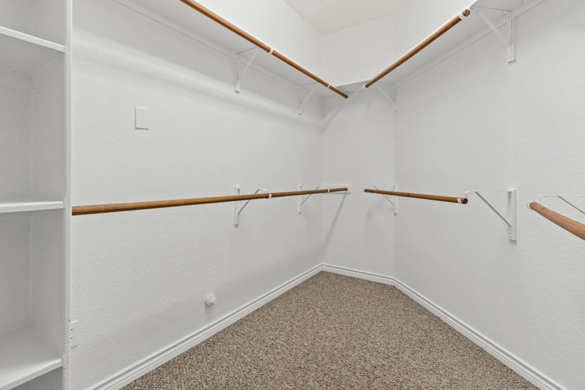 Property Slideshow image 14 of 23 | 715 enchanted rock trl, Georgetown, TX, 78633