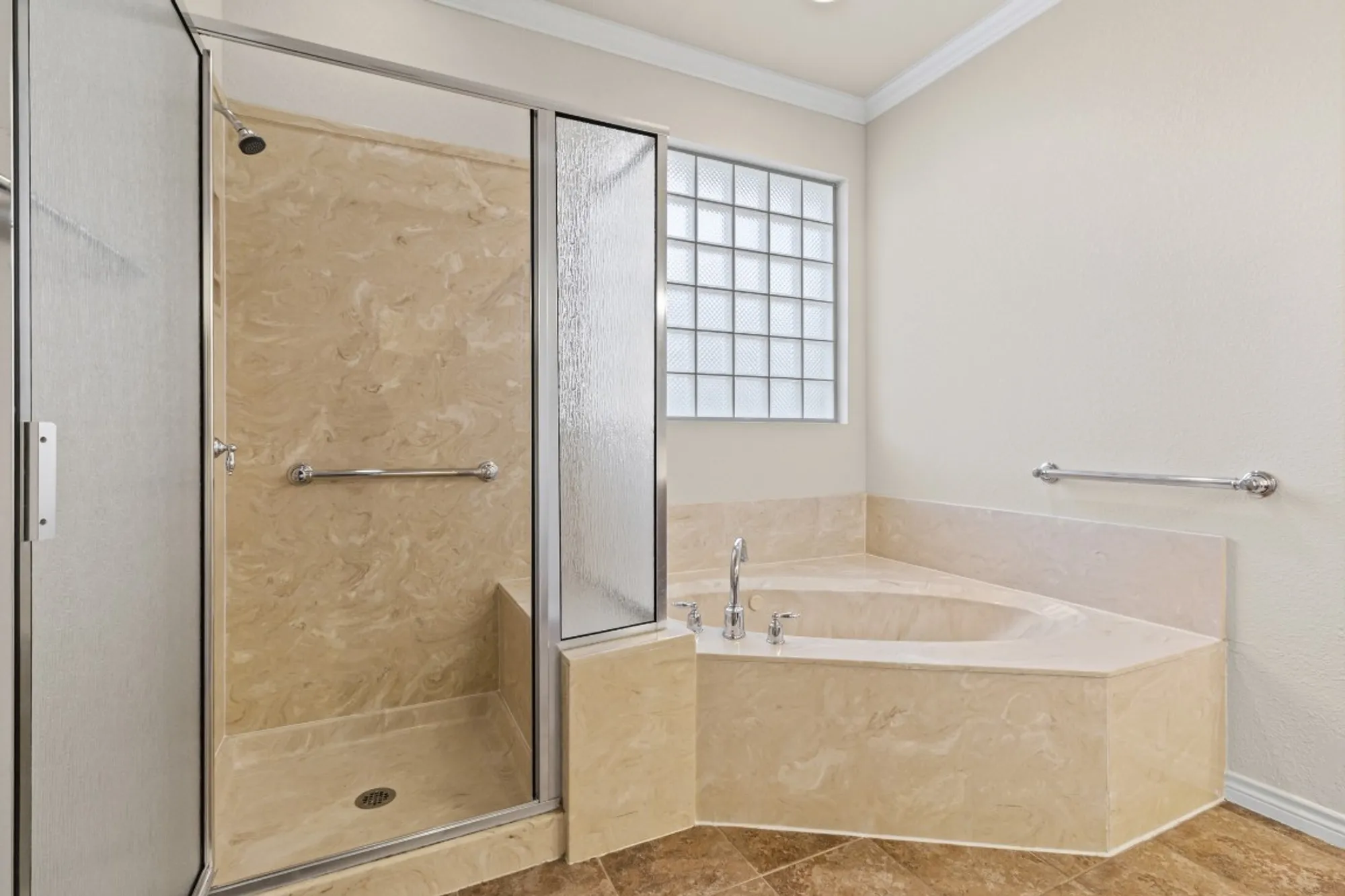 Property Slideshow image 16 of 23 | 715 enchanted rock trl, Georgetown, TX, 78633