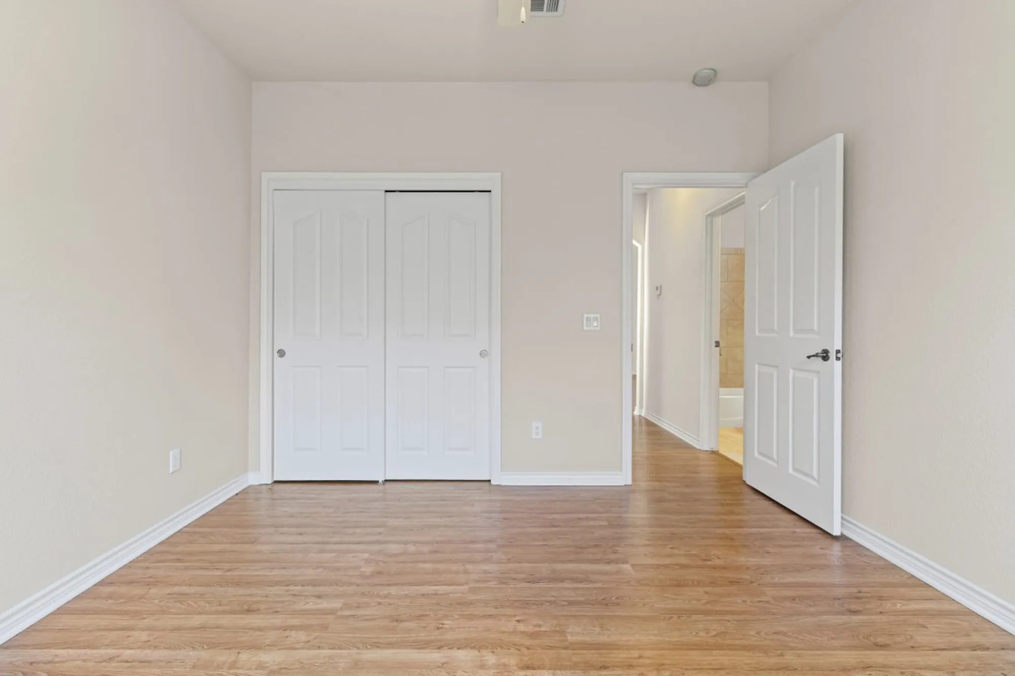 Property Slideshow image 19 of 23 | 715 enchanted rock trl, Georgetown, TX, 78633