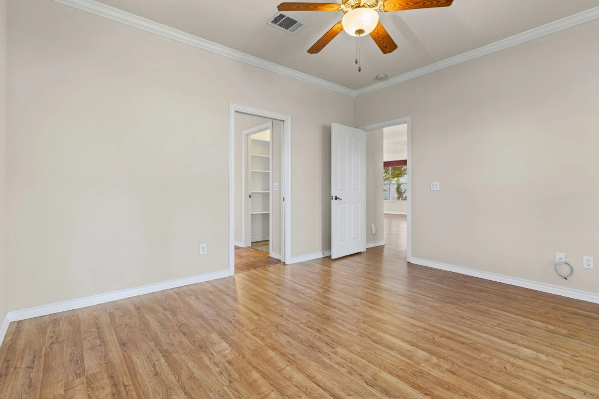 Property Slideshow image 13 of 23 | 715 enchanted rock trl, Georgetown, TX, 78633