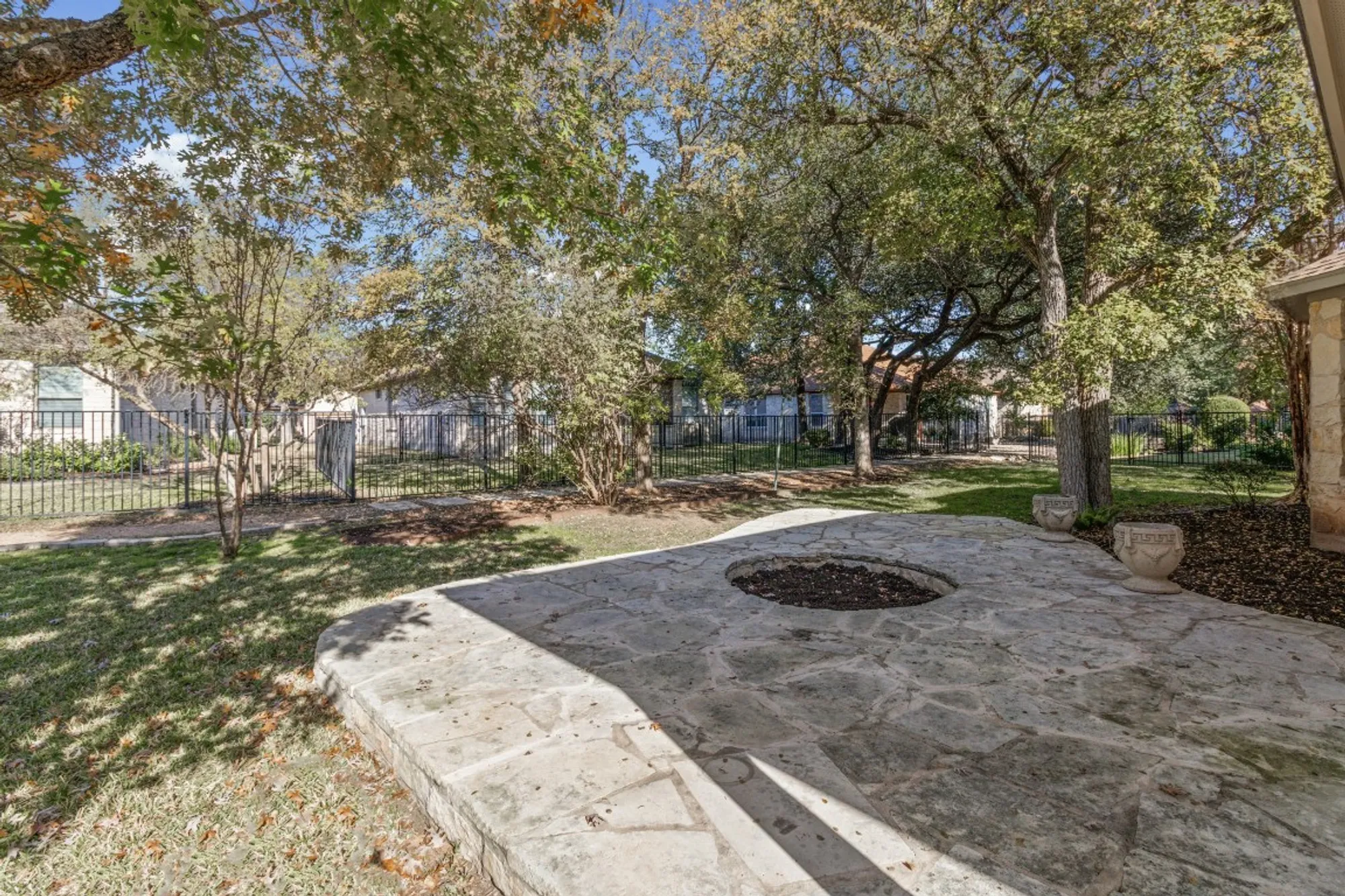Property Slideshow image 22 of 23 | 715 enchanted rock trl, Georgetown, TX, 78633