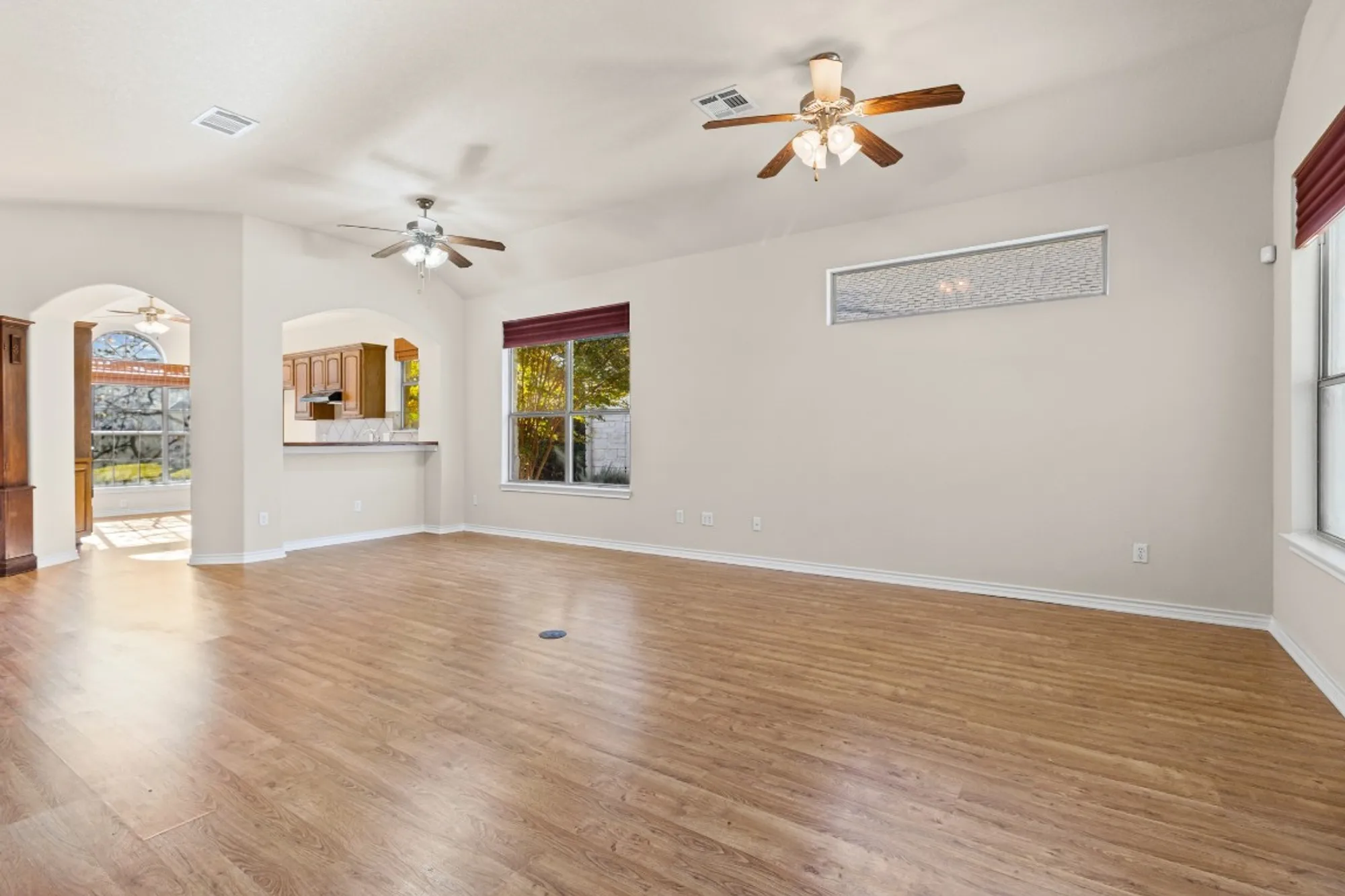 Property Slideshow image 4 of 23 | 715 enchanted rock trl, Georgetown, TX, 78633