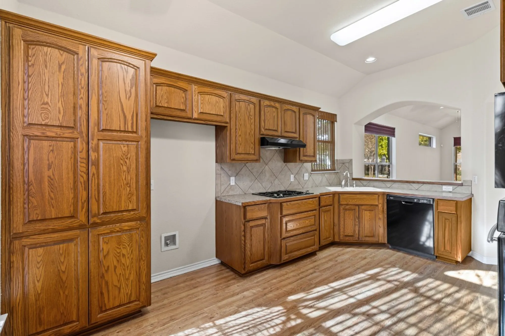 Property Slideshow image 8 of 23 | 715 enchanted rock trl, Georgetown, TX, 78633