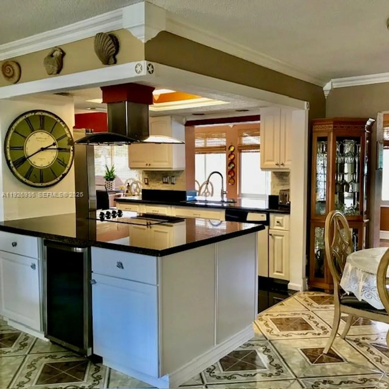 Property Slideshow image 13 of 19 | 4908 nw 47th ter, Tamarac, FL, 33319