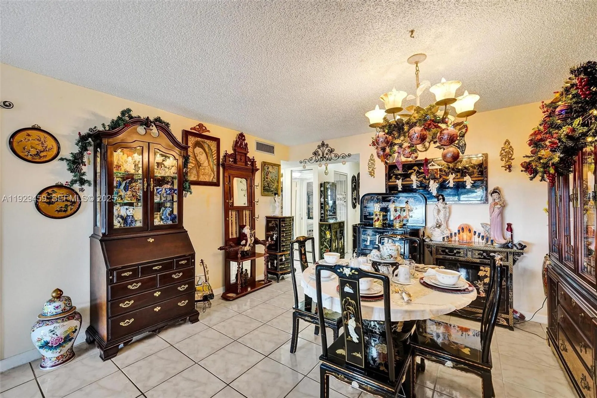 Property Slideshow image 17 of 44 | 5860 nw 44th st apt 806, Lauderhill, FL, 33319