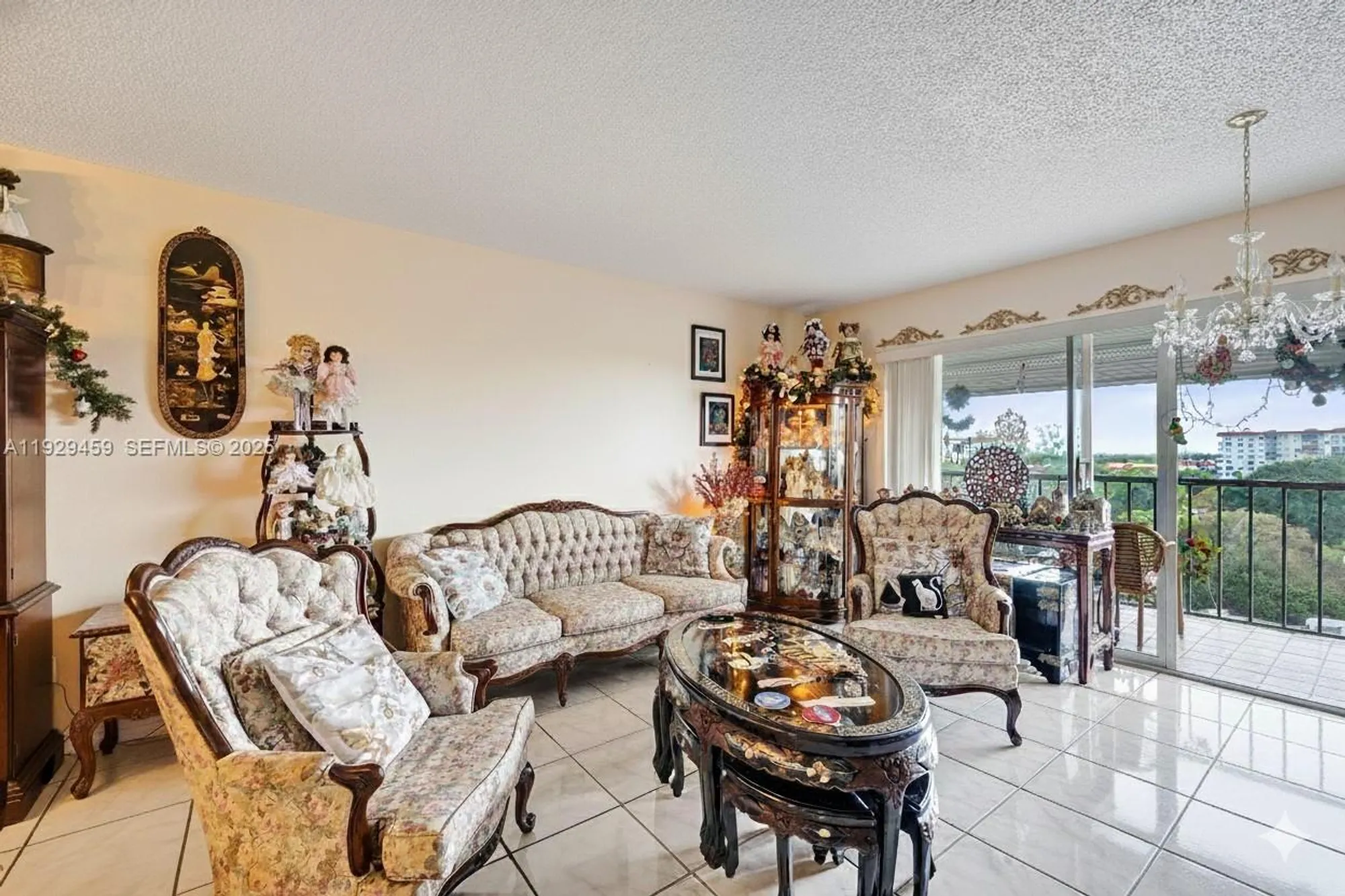 Property Slideshow image 12 of 44 | 5860 nw 44th st apt 806, Lauderhill, FL, 33319