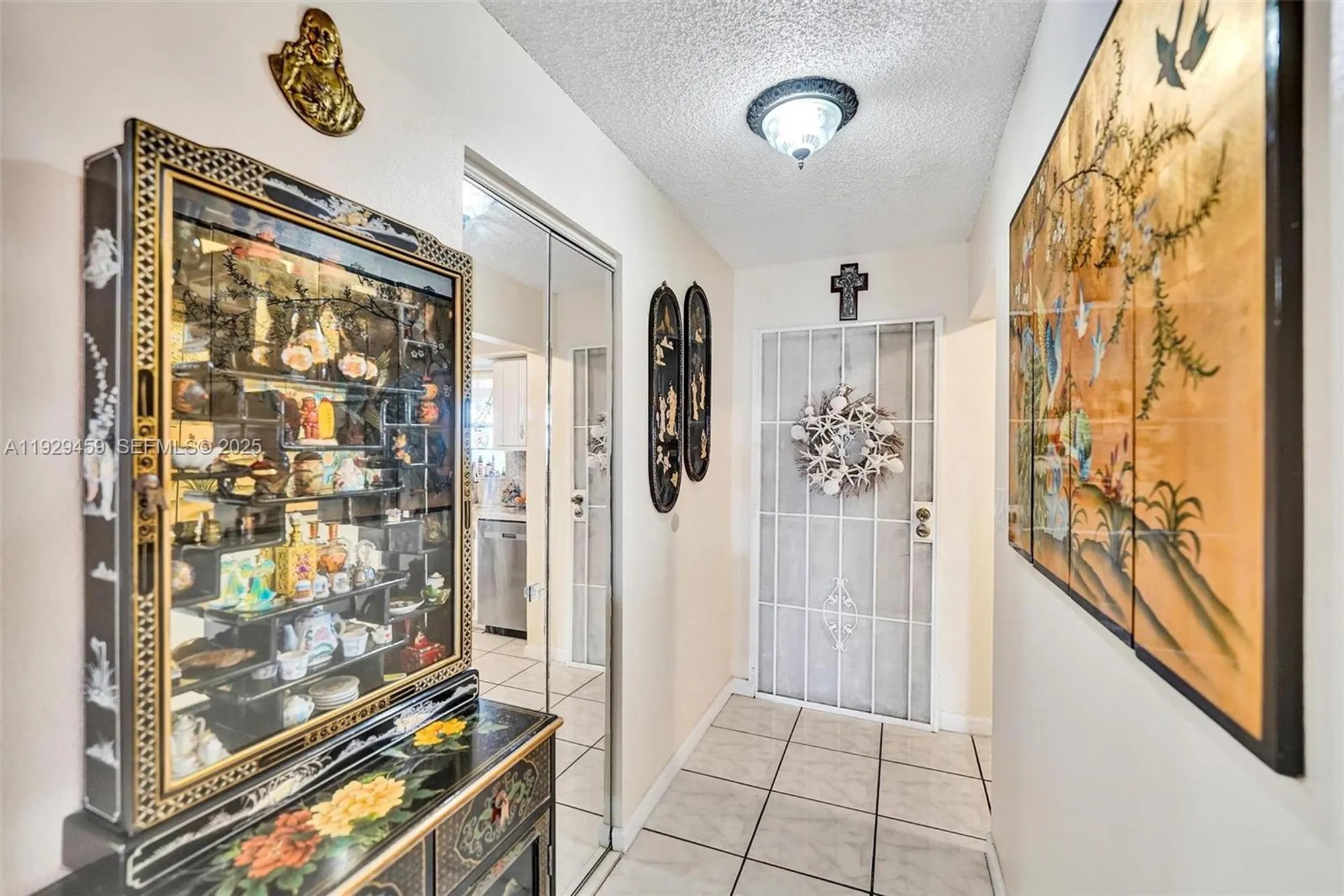 Property Slideshow image 7 of 44 | 5860 nw 44th st apt 806, Lauderhill, FL, 33319
