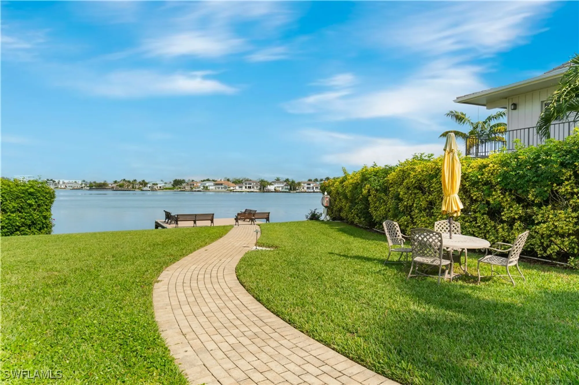 Property Slideshow image 15 of 25 | 3420 gulf shore blvd 63, Naples, FL, 34103