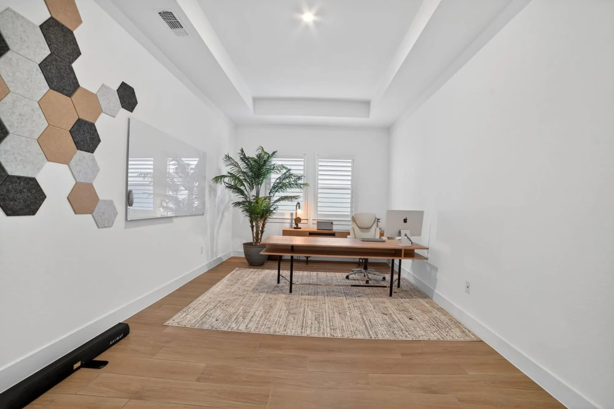 Property Slideshow image 14 of 38 | 200 alava way, Liberty Hill, TX, 78642