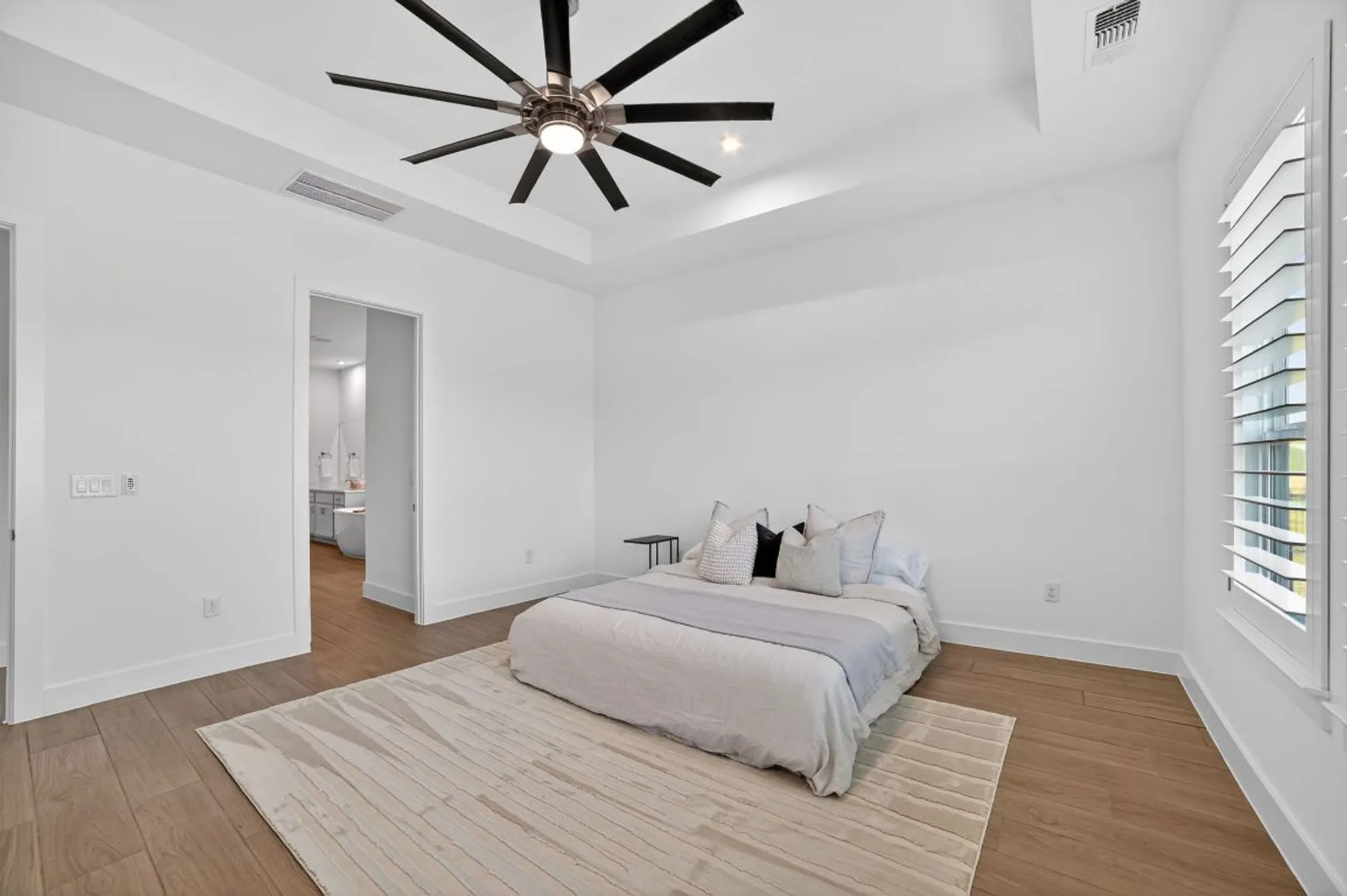 Property Slideshow image 17 of 38 | 200 alava way, Liberty Hill, TX, 78642