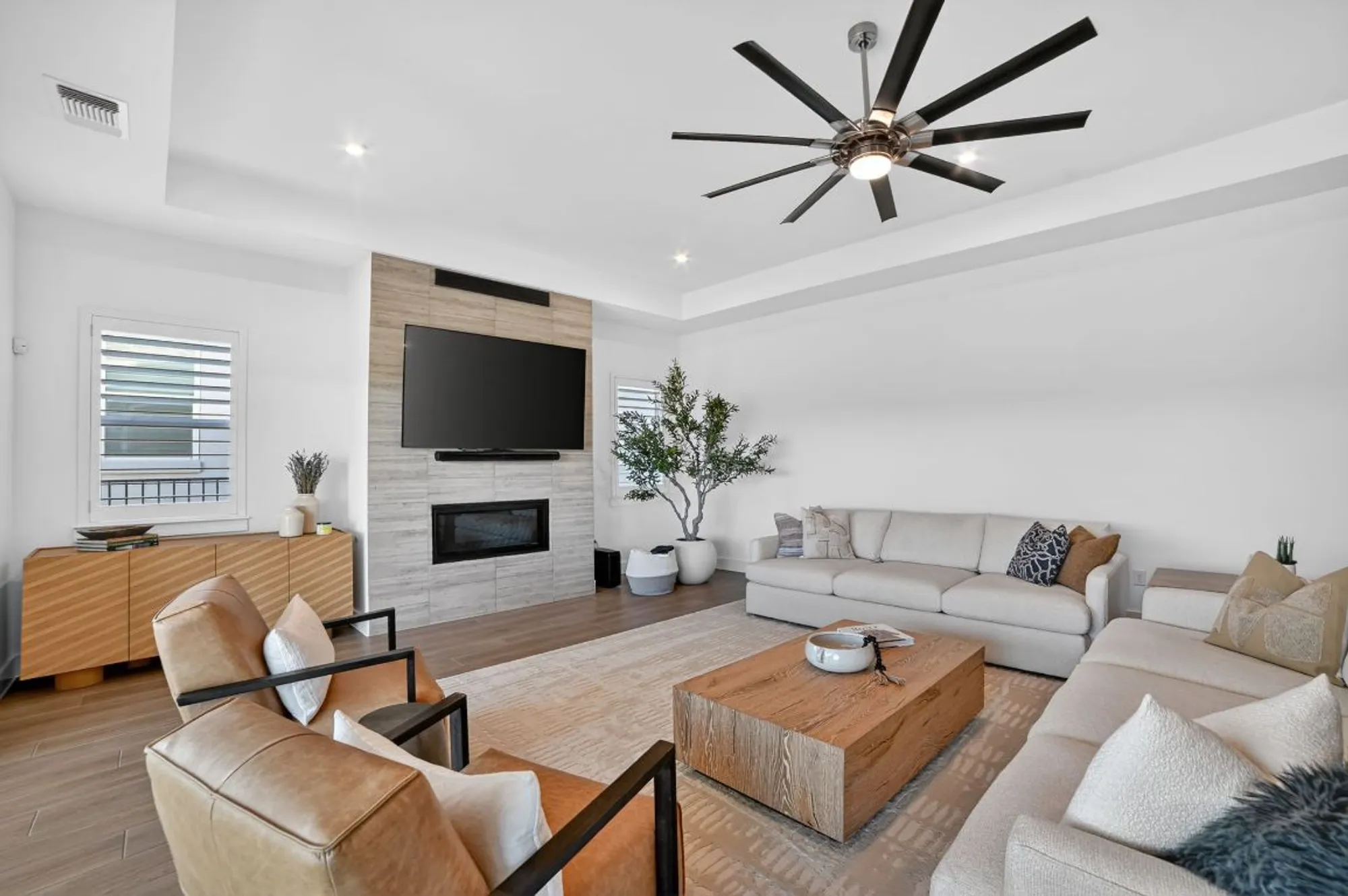 Property Slideshow image 6 of 38 | 200 alava way, Liberty Hill, TX, 78642