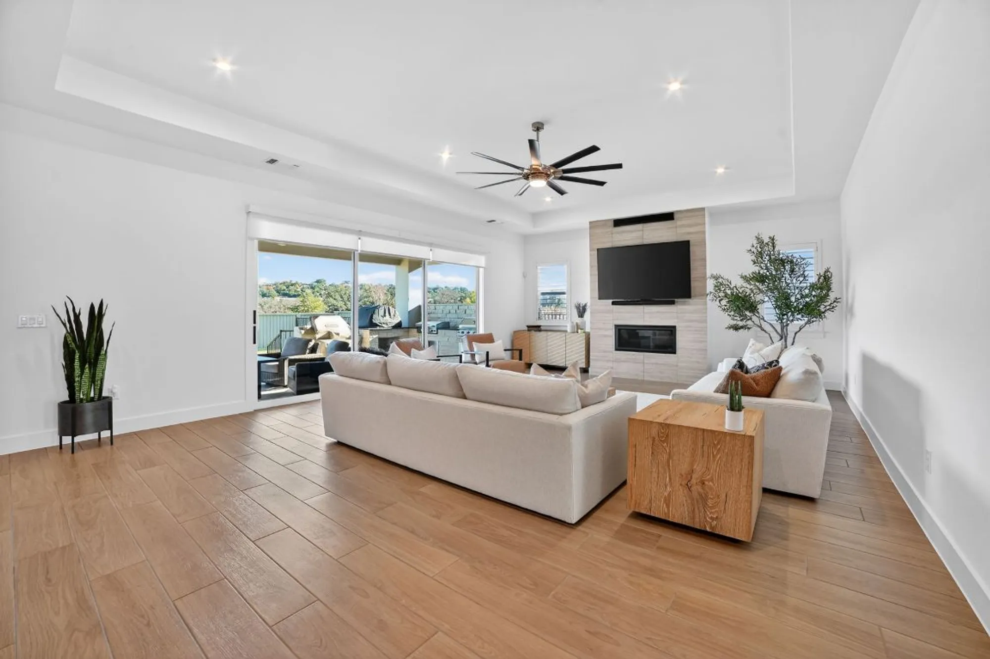 Property Slideshow image 8 of 38 | 200 alava way, Liberty Hill, TX, 78642