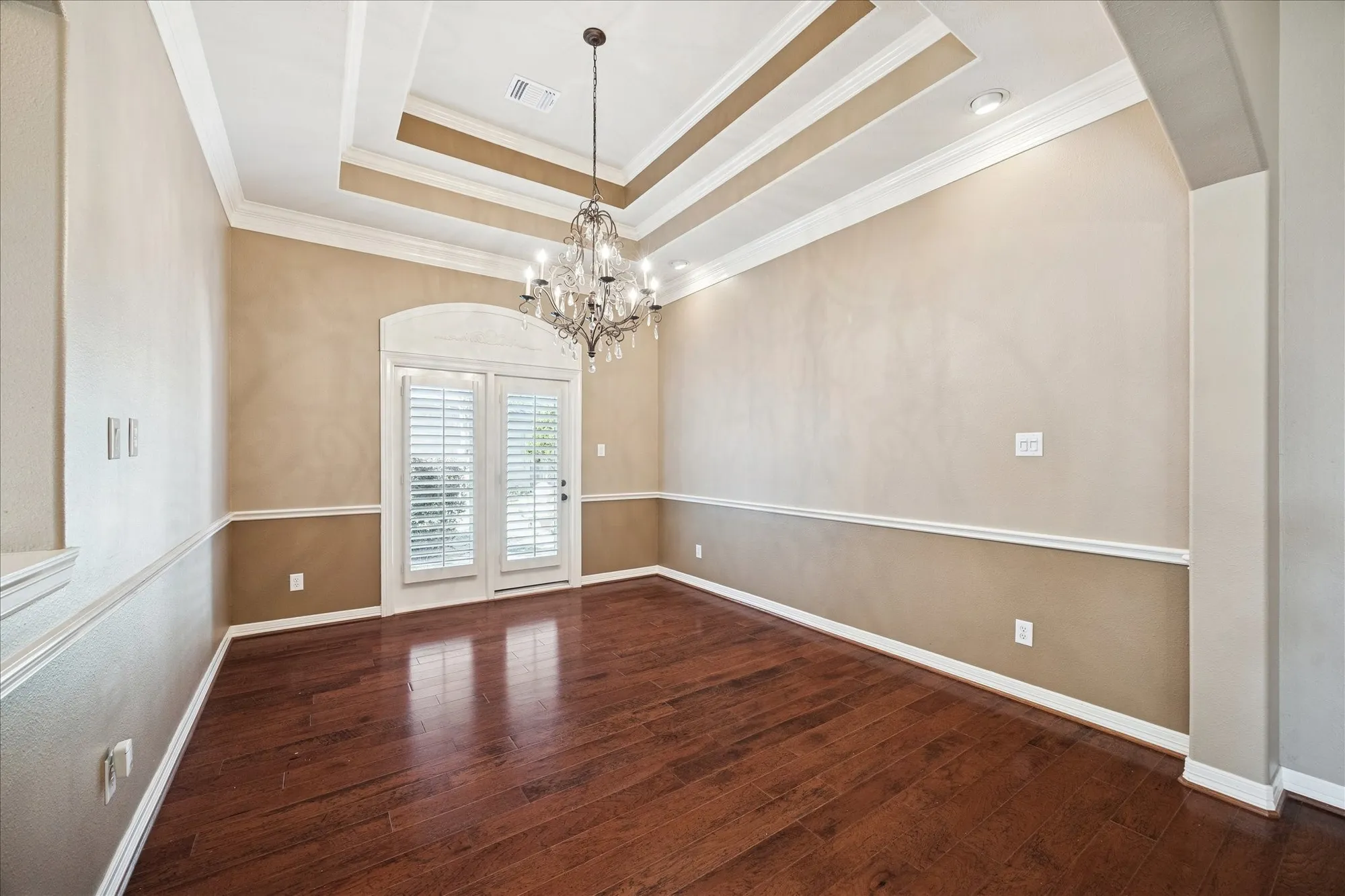 Property Slideshow image 5 of 23 | 5203 juniper terrace ln, Katy, TX, 77494