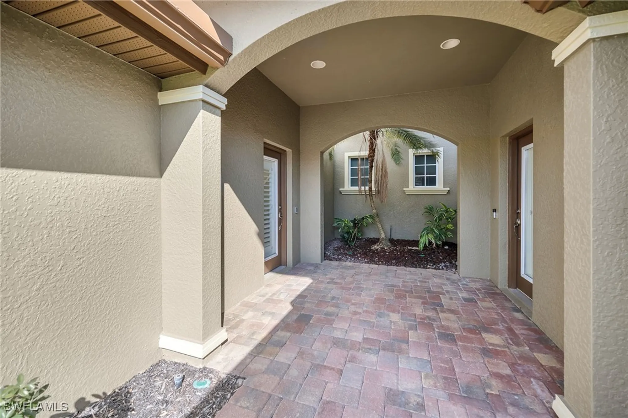 Property Slideshow image 34 of 47 | 6689 alden woods cir 201, Naples, FL, 34113