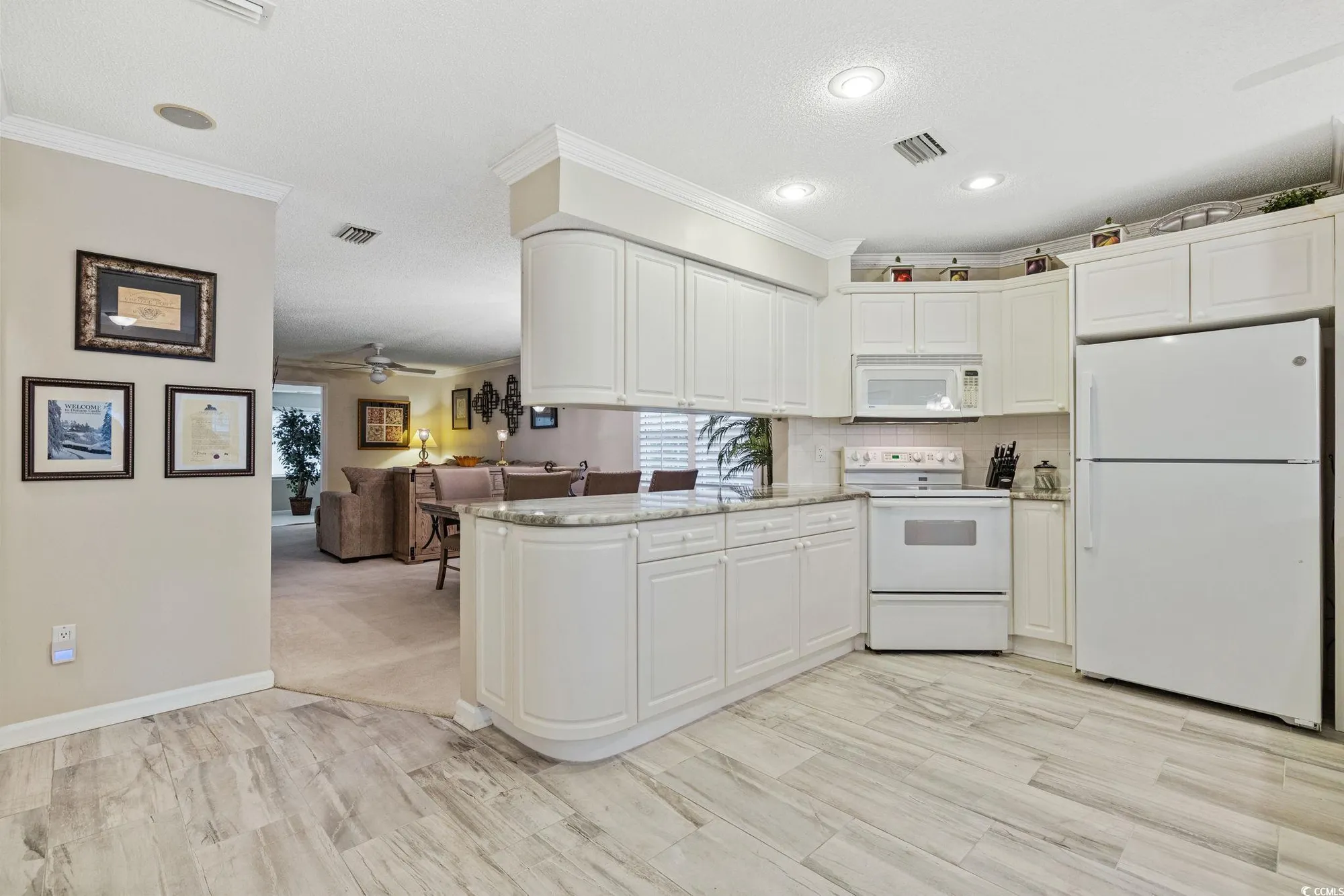Property Slideshow image 10 of 40 | 6472 sweet gum trl, Myrtle Beach, SC, 29588