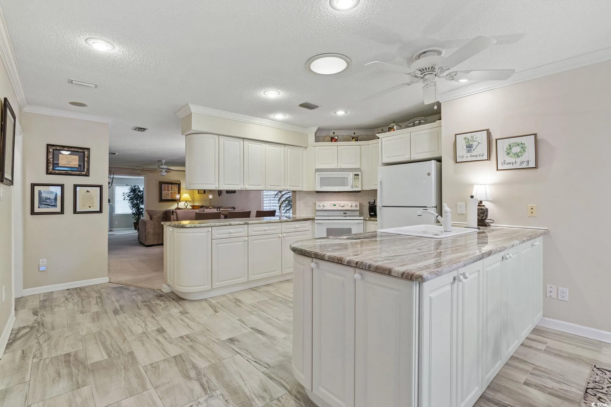 Property Slideshow image 9 of 40 | 6472 sweet gum trl, Myrtle Beach, SC, 29588